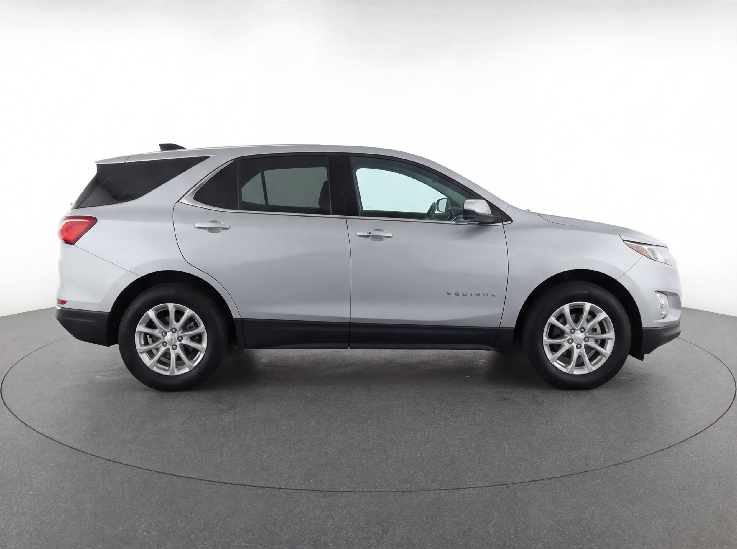 Thumbnail: 2023 Chevrolet Equinox - 8