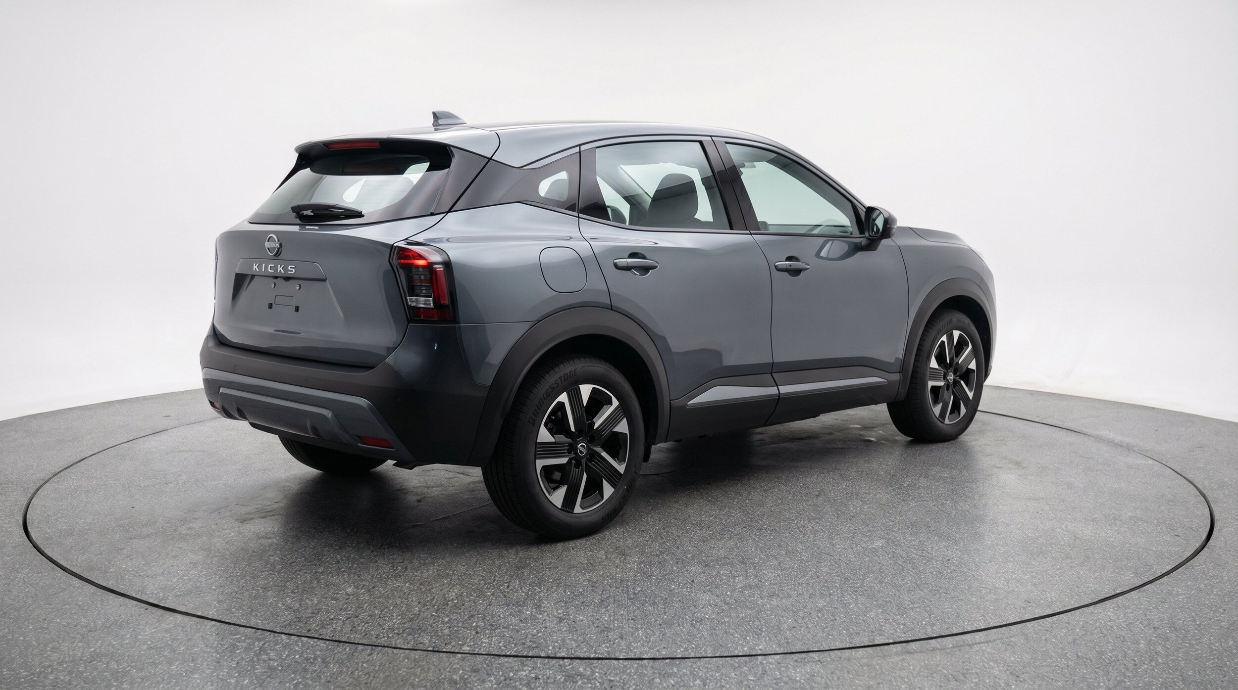 Thumbnail: 2026 Nissan Kicks - 9