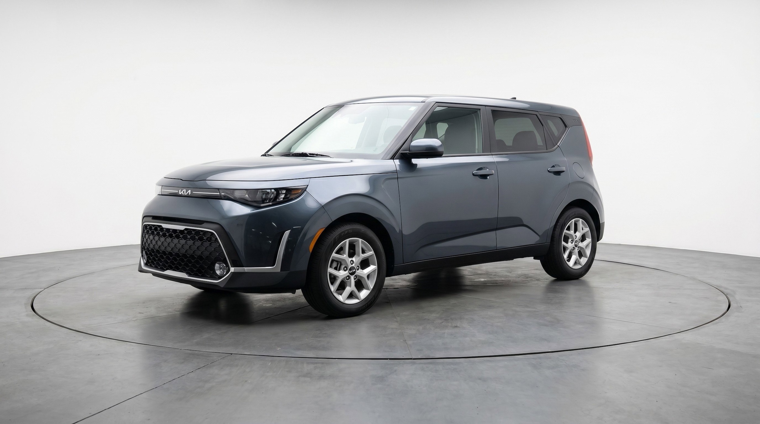 Thumbnail: 2025 Kia Soul - 3