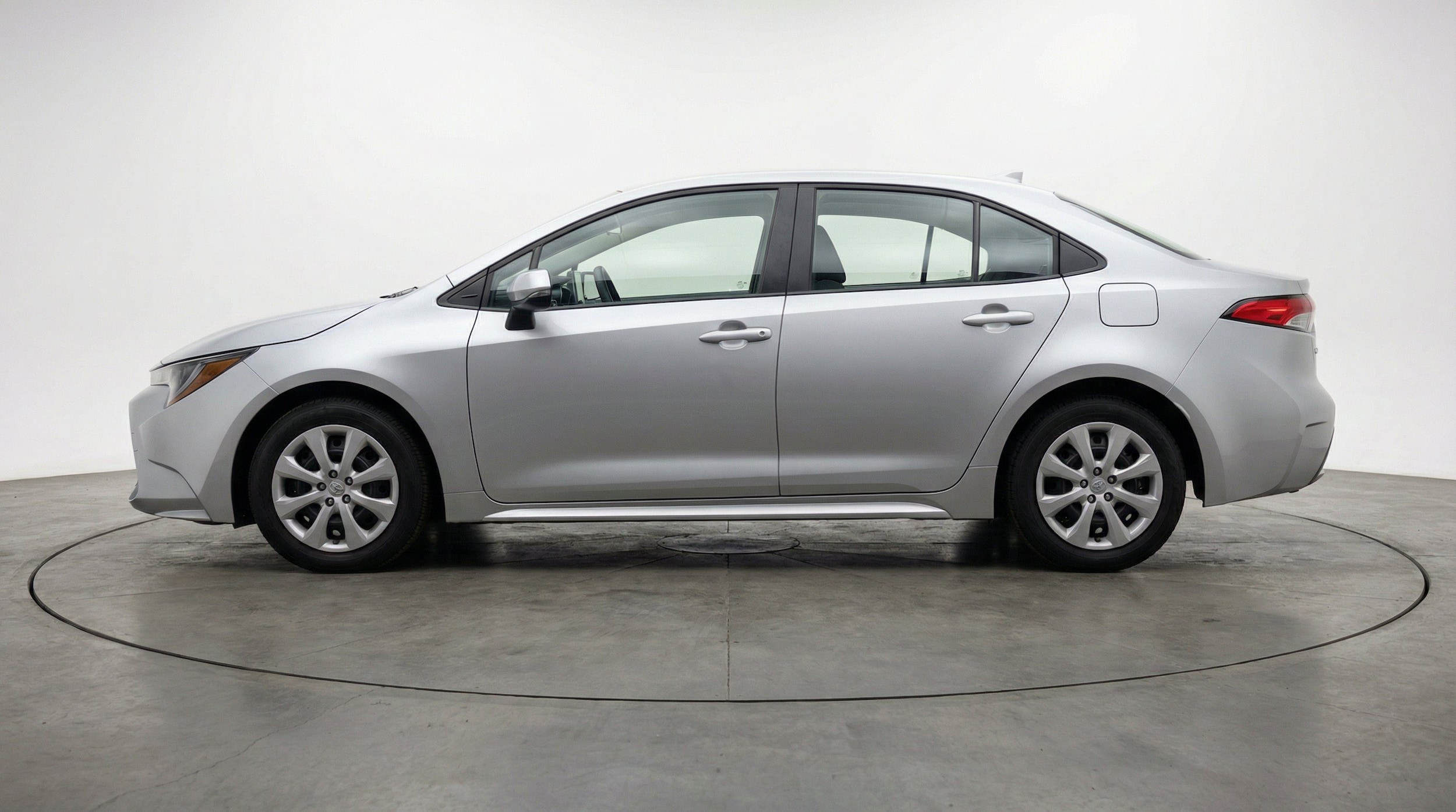 Thumbnail: 2025 Toyota Corolla - 5
