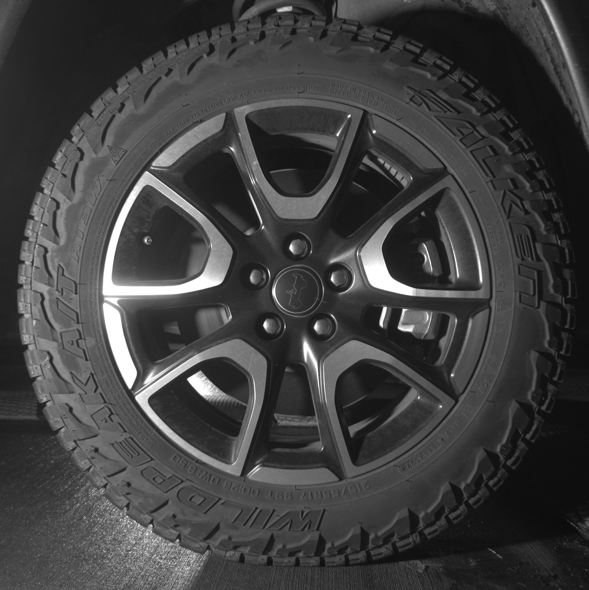 Thumbnail: 2025 Jeep Compass - 13