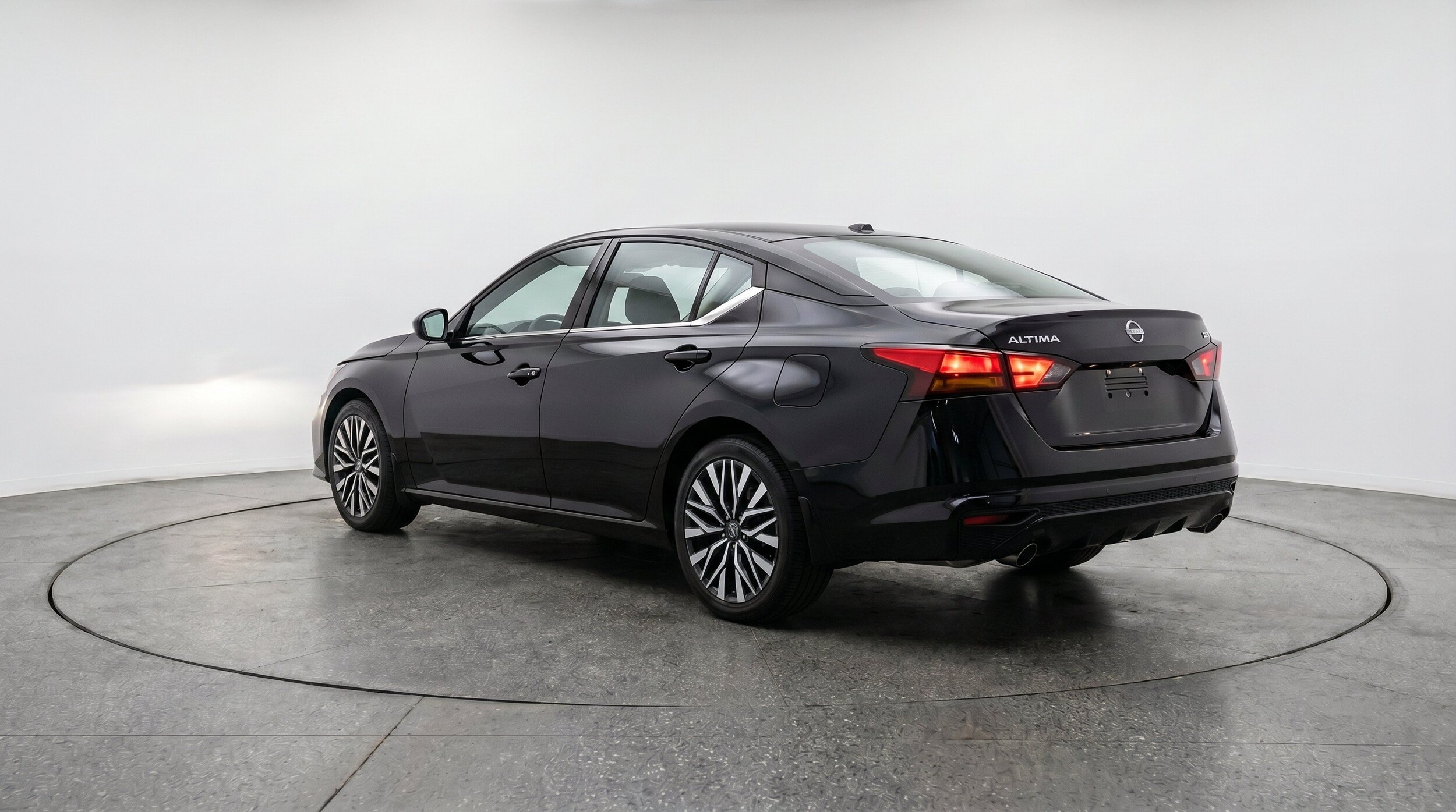 Thumbnail: 2026 Nissan Altima - 6