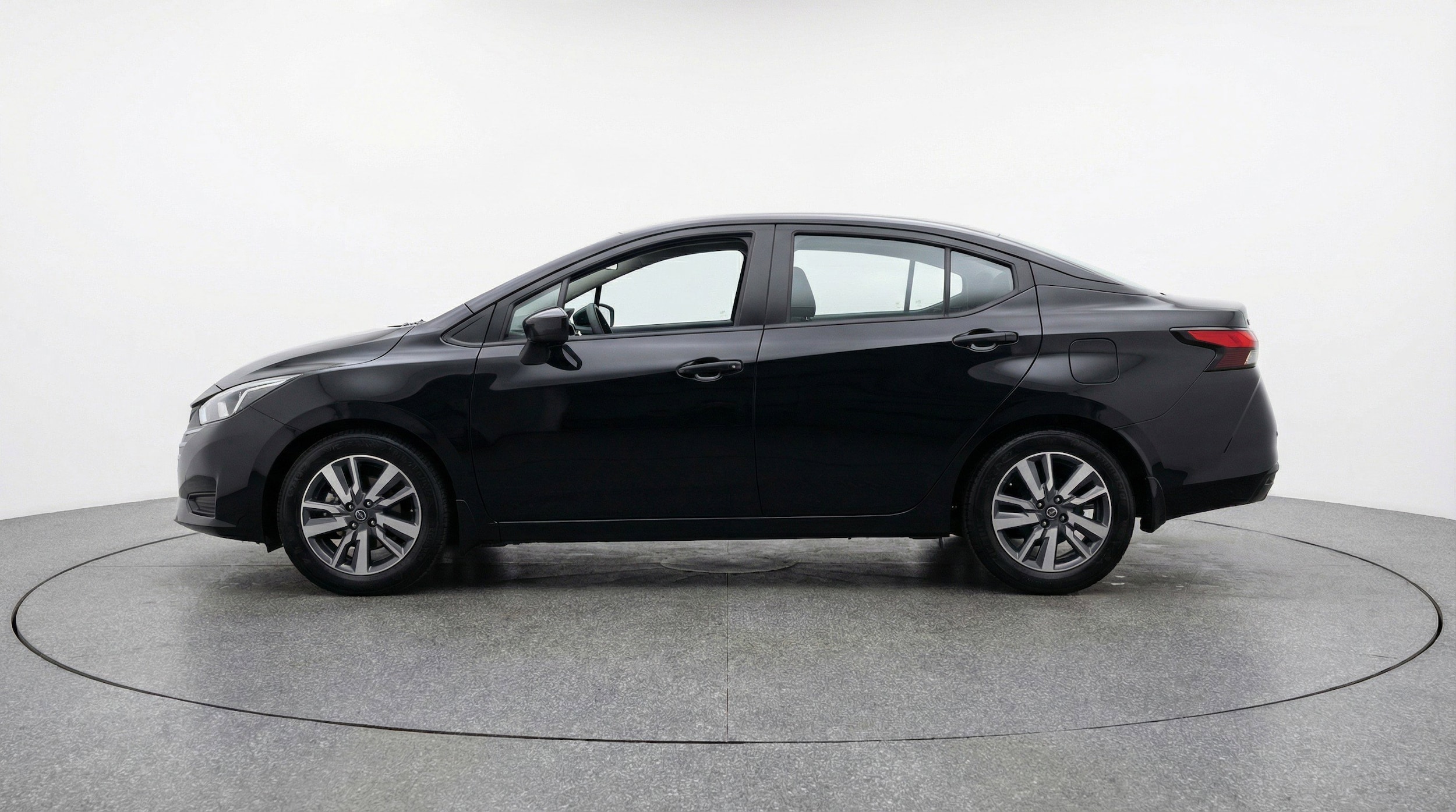 Thumbnail: 2025 Nissan Versa - 5