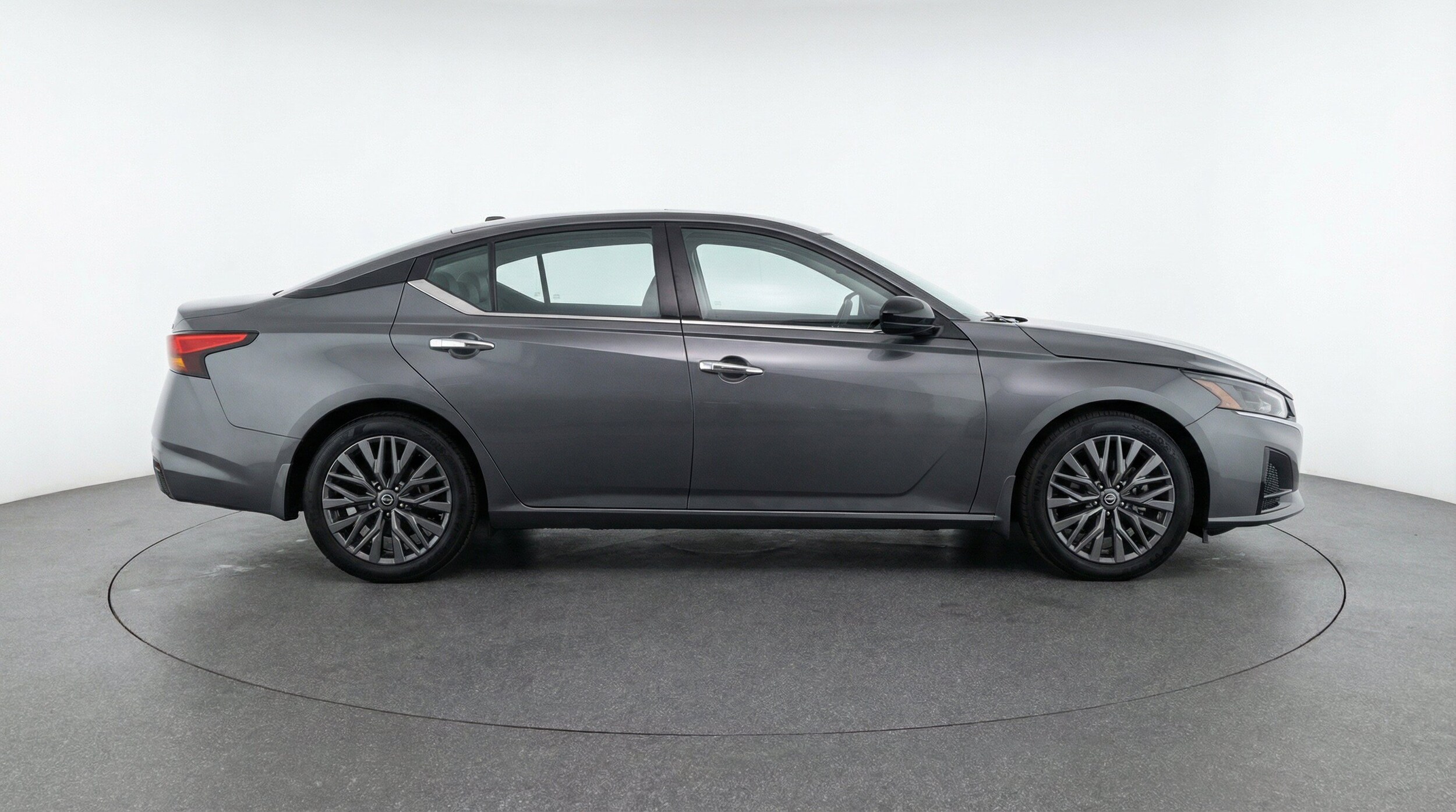 Thumbnail: 2025 Nissan Altima - 11