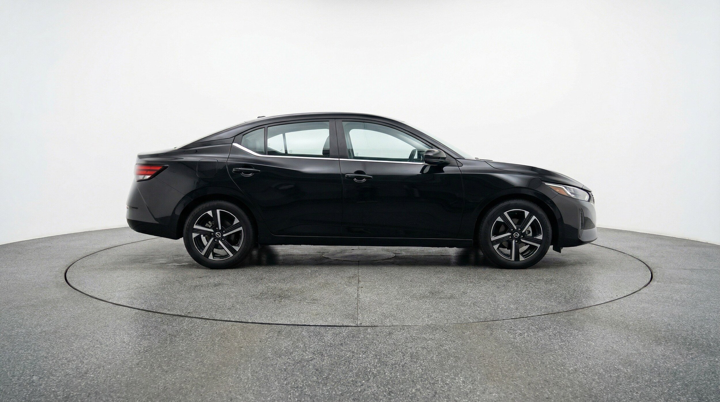 Thumbnail: 2025 Nissan Sentra - 11