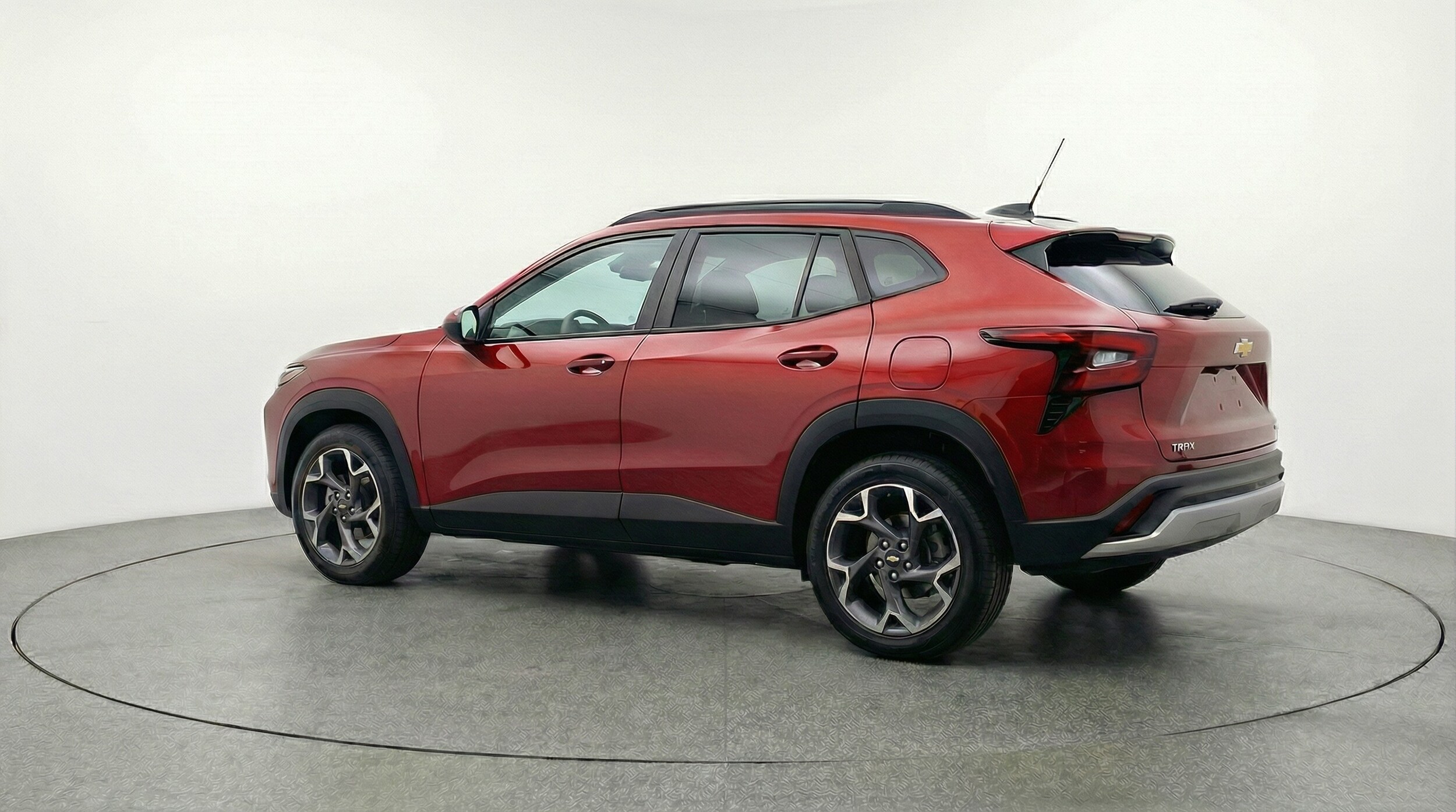Thumbnail: 2025 Chevrolet Trax - 5