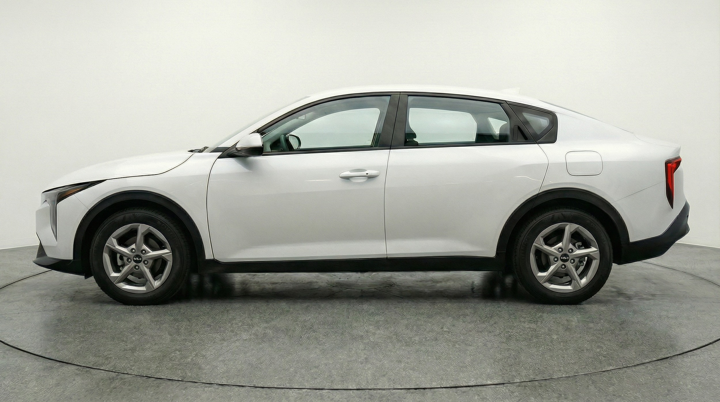 Thumbnail: 2025 Kia K4 - 4