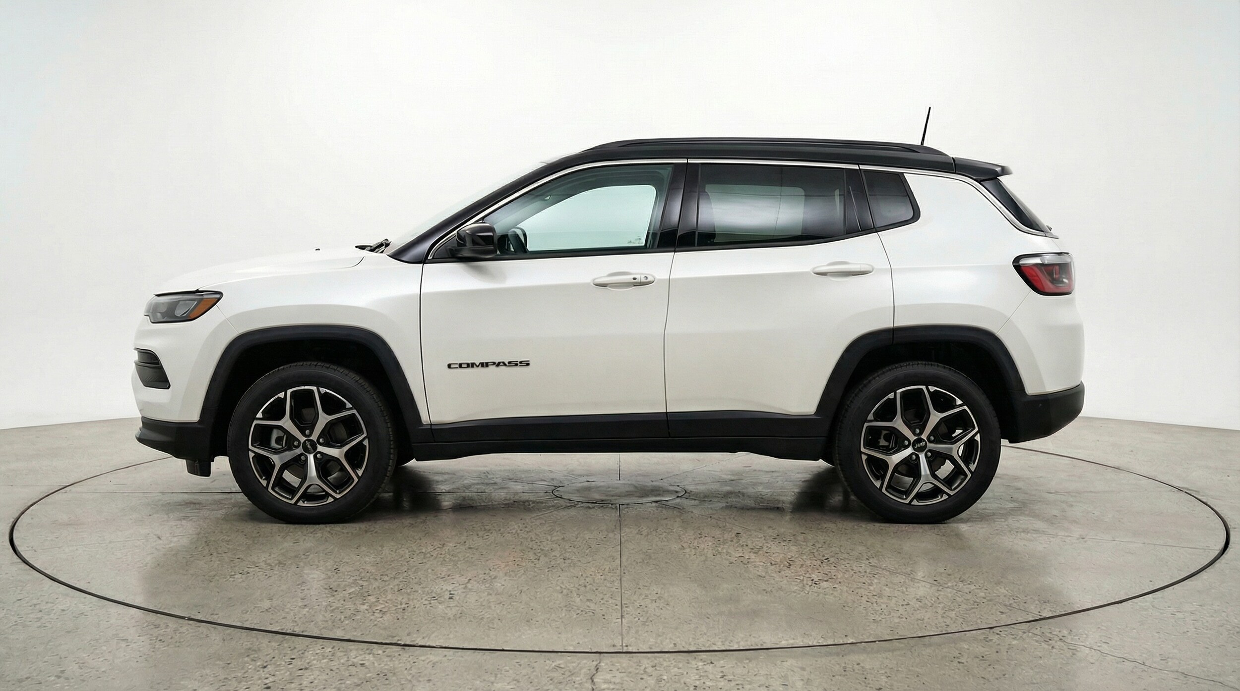 Thumbnail: 2025 Jeep Compass - 4