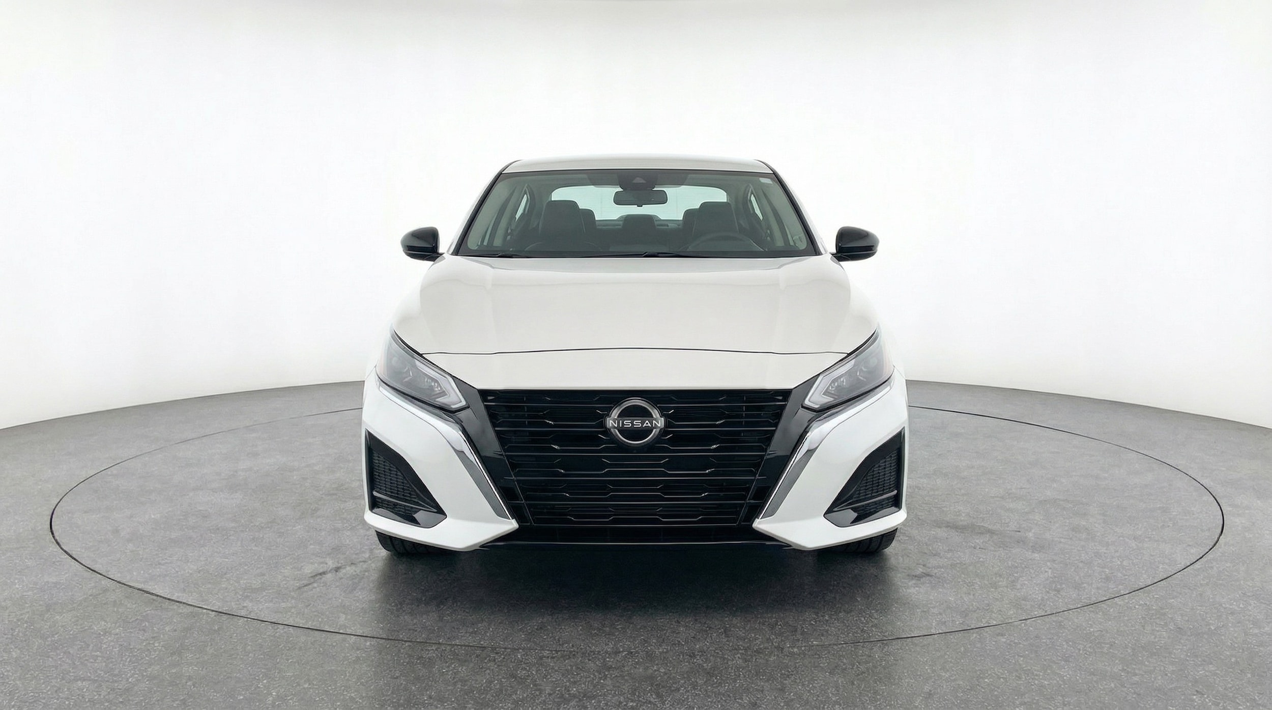 Thumbnail: 2025 Nissan Altima - 2