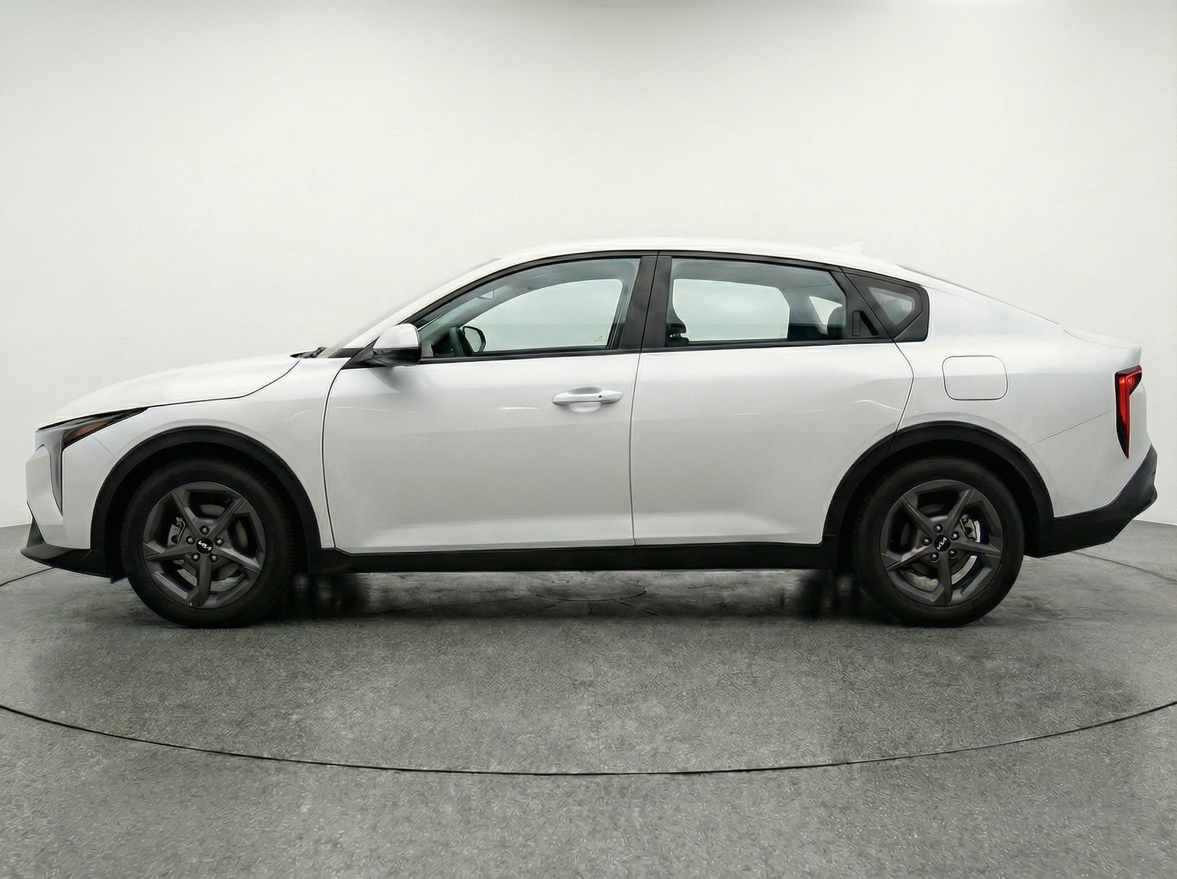 Thumbnail: 2025 Kia K4 - 5