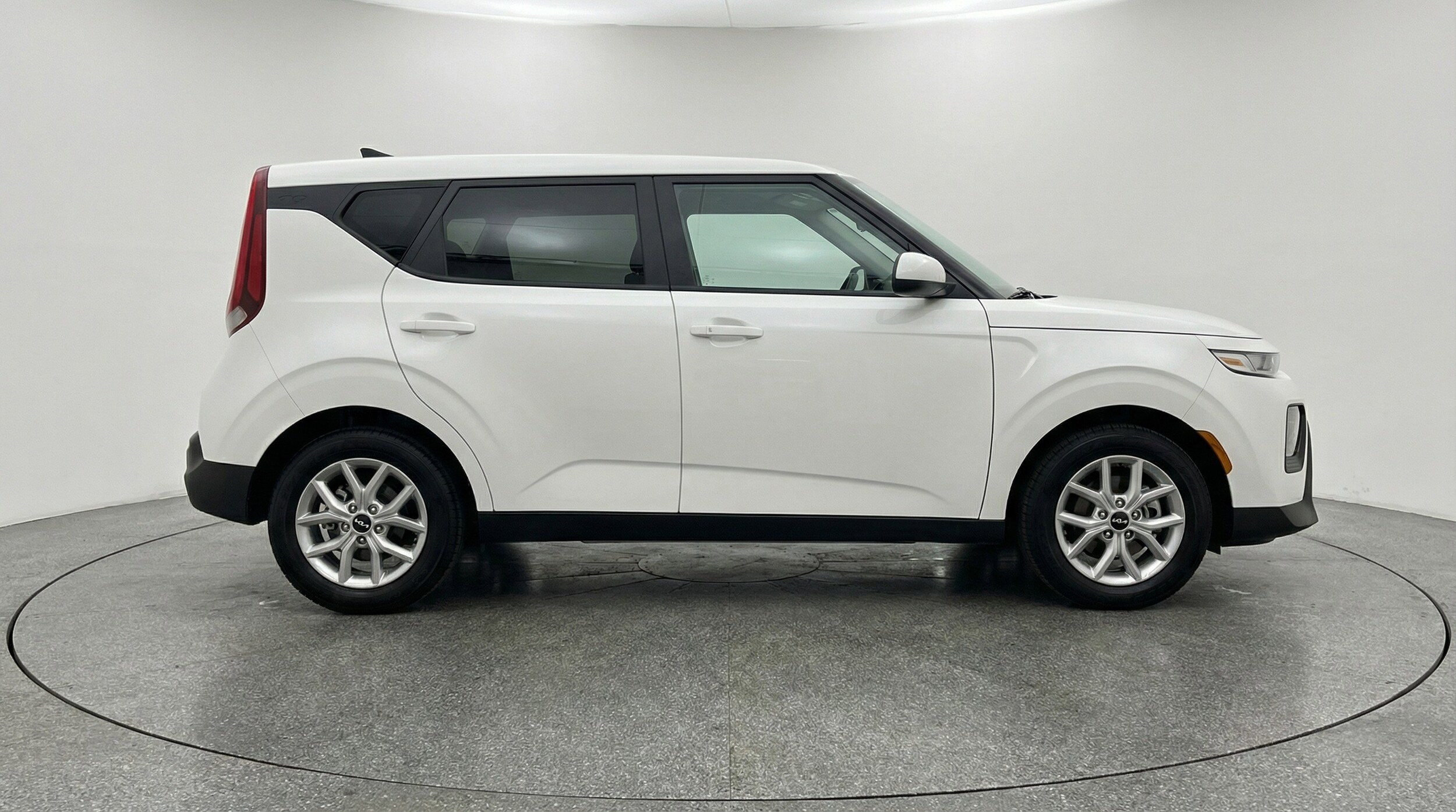 Thumbnail: 2025 Kia Soul - 11