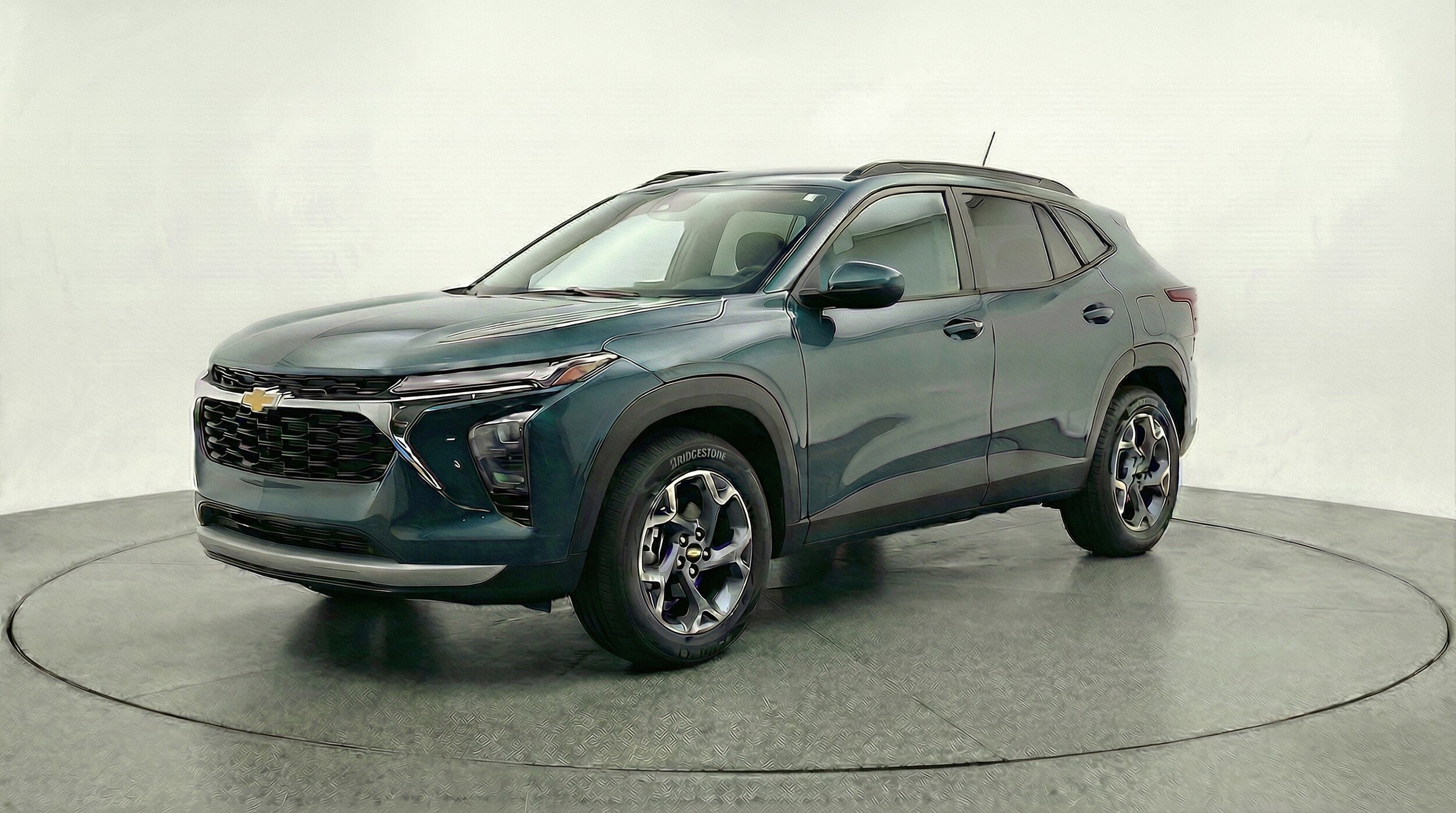 Thumbnail: 2025 Chevrolet Trax - 3
