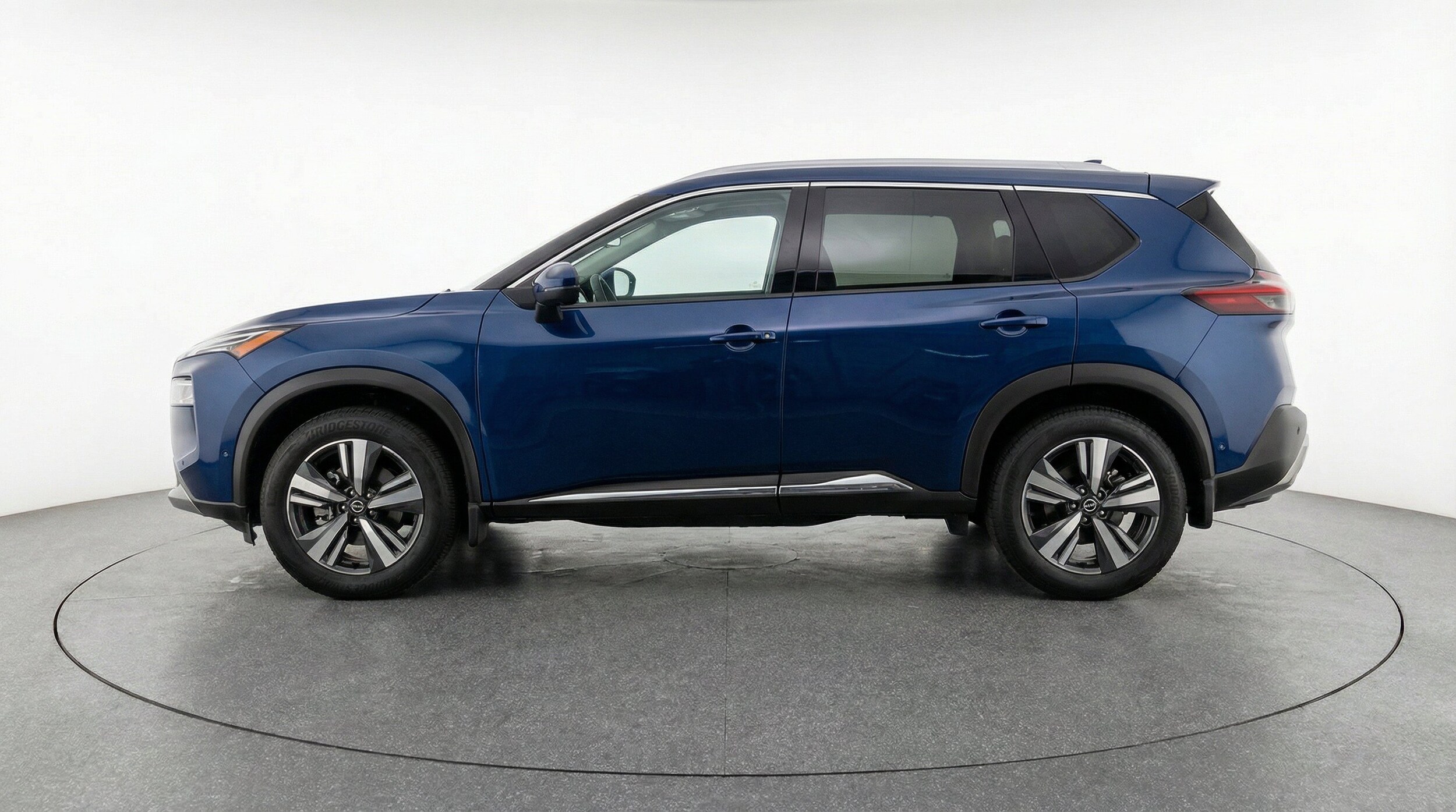 Thumbnail: 2026 Nissan Rogue - 5