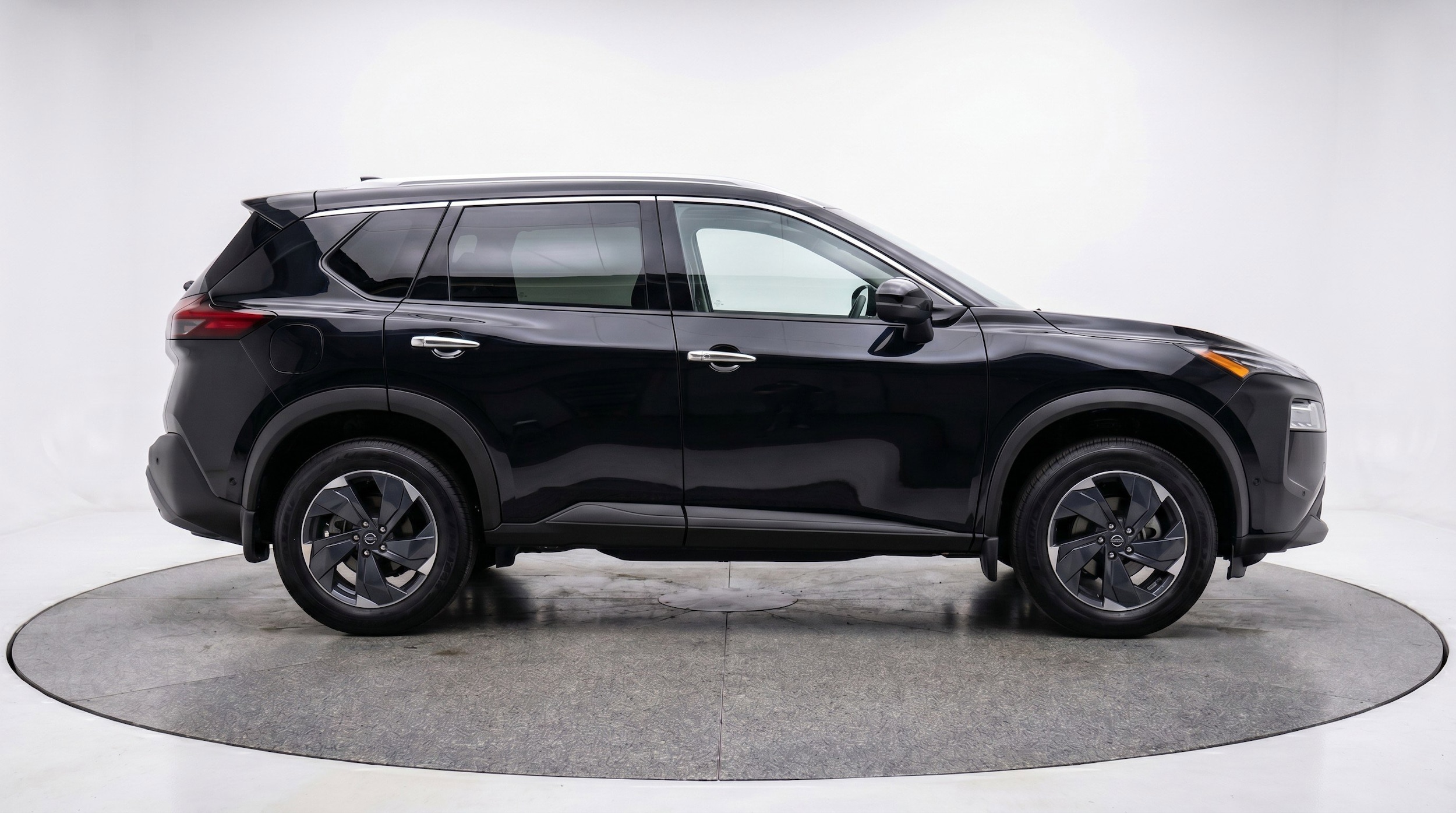 Thumbnail: 2025 Nissan Rogue - 11