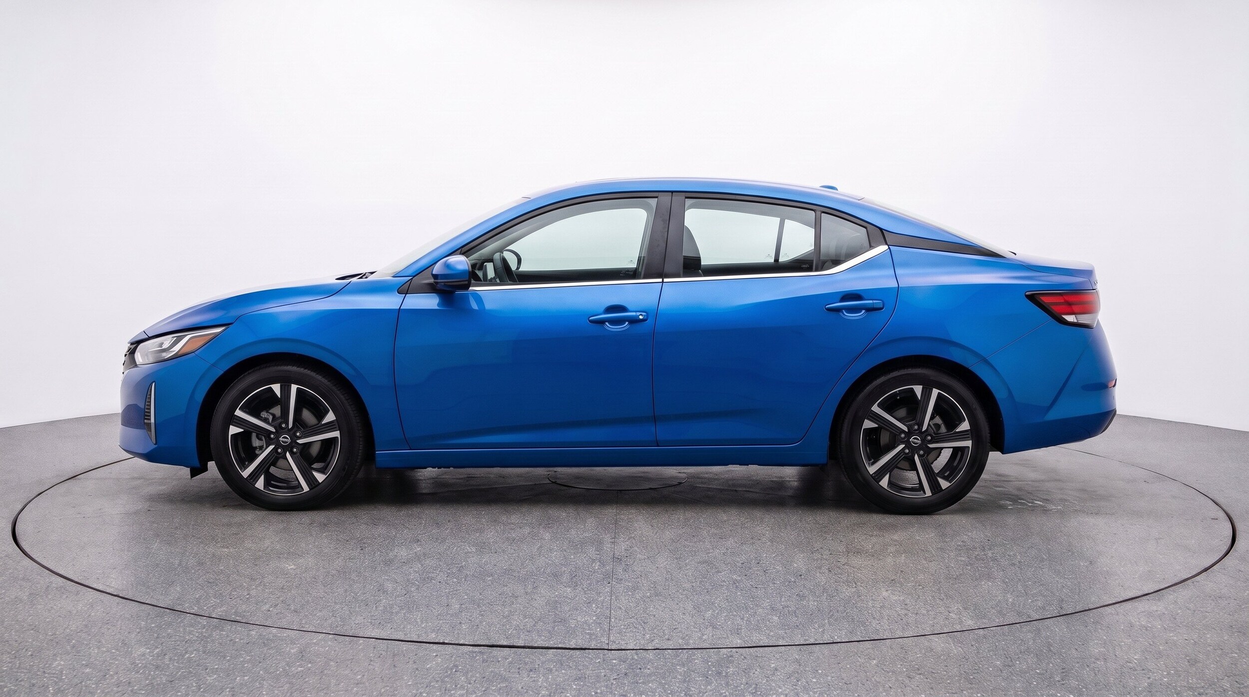 Thumbnail: 2025 Nissan Sentra - 5