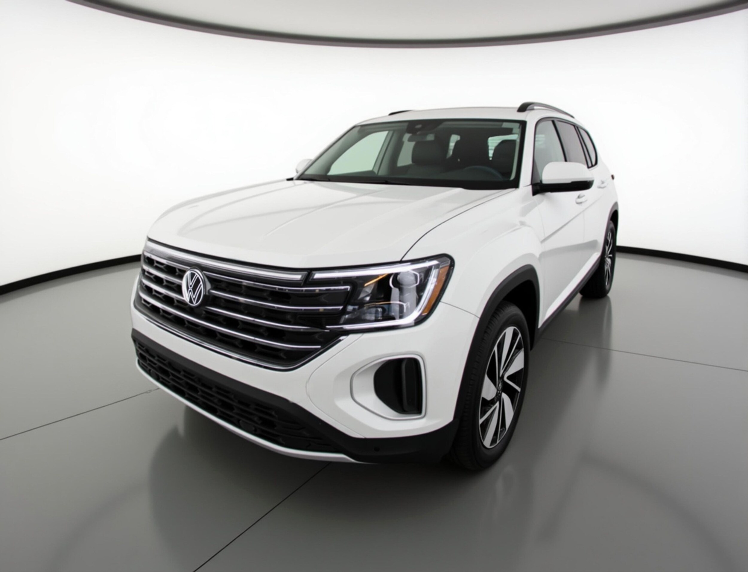 Thumbnail: 2025 Volkswagen Atlas - 3