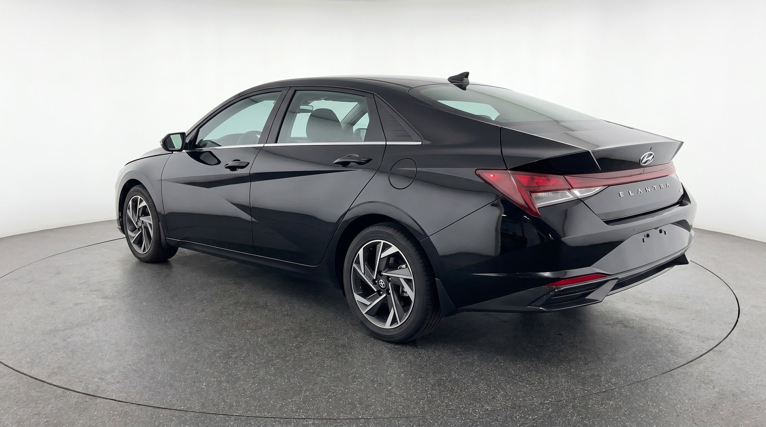 Thumbnail: 2025 Hyundai Elantra - 6