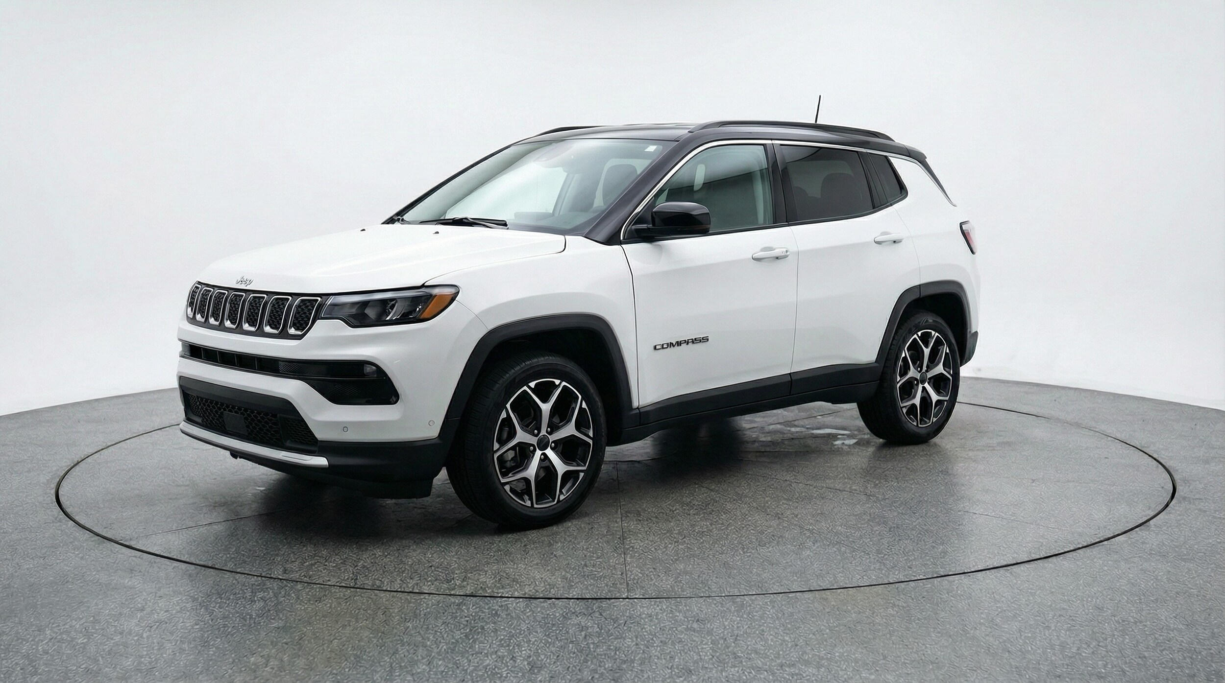Thumbnail: 2025 Jeep Compass - 3