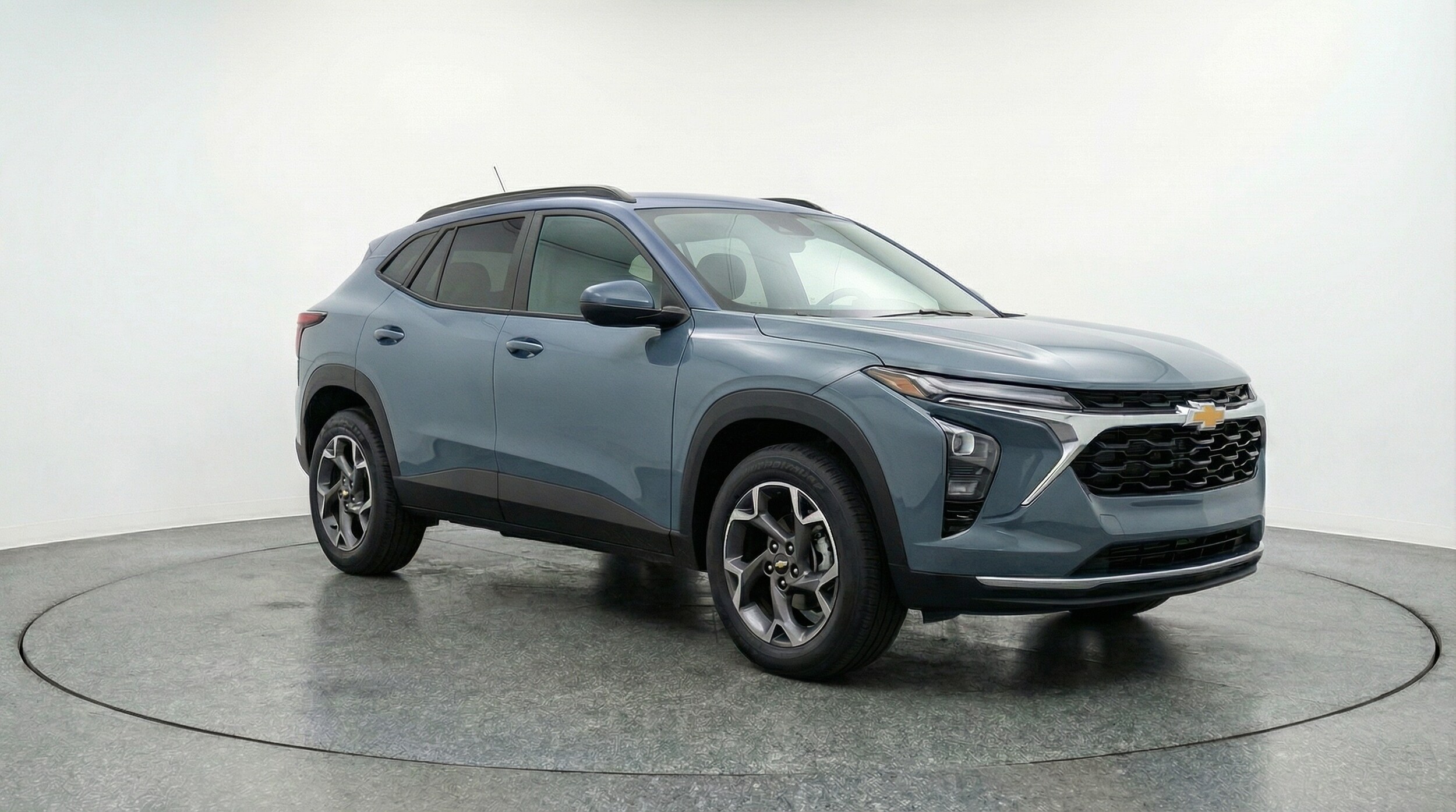 Thumbnail: 2025 Chevrolet Trax - 1