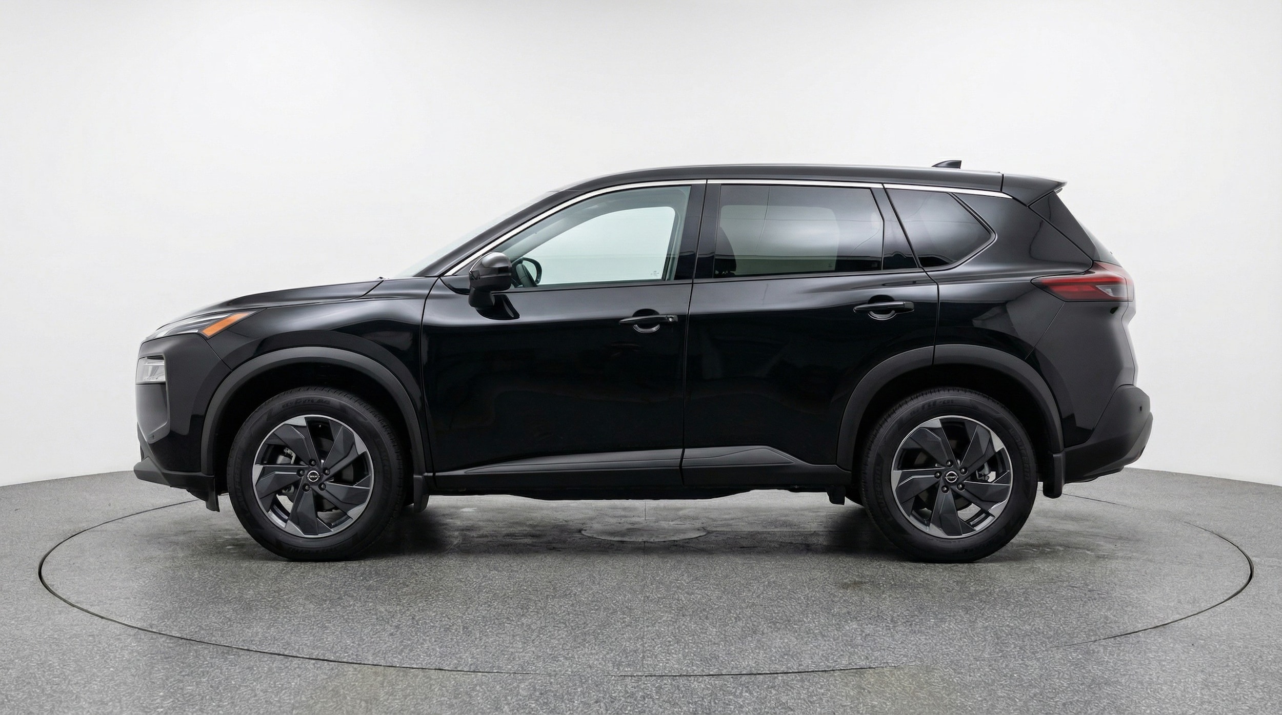 Thumbnail: 2025 Nissan Rogue - 4