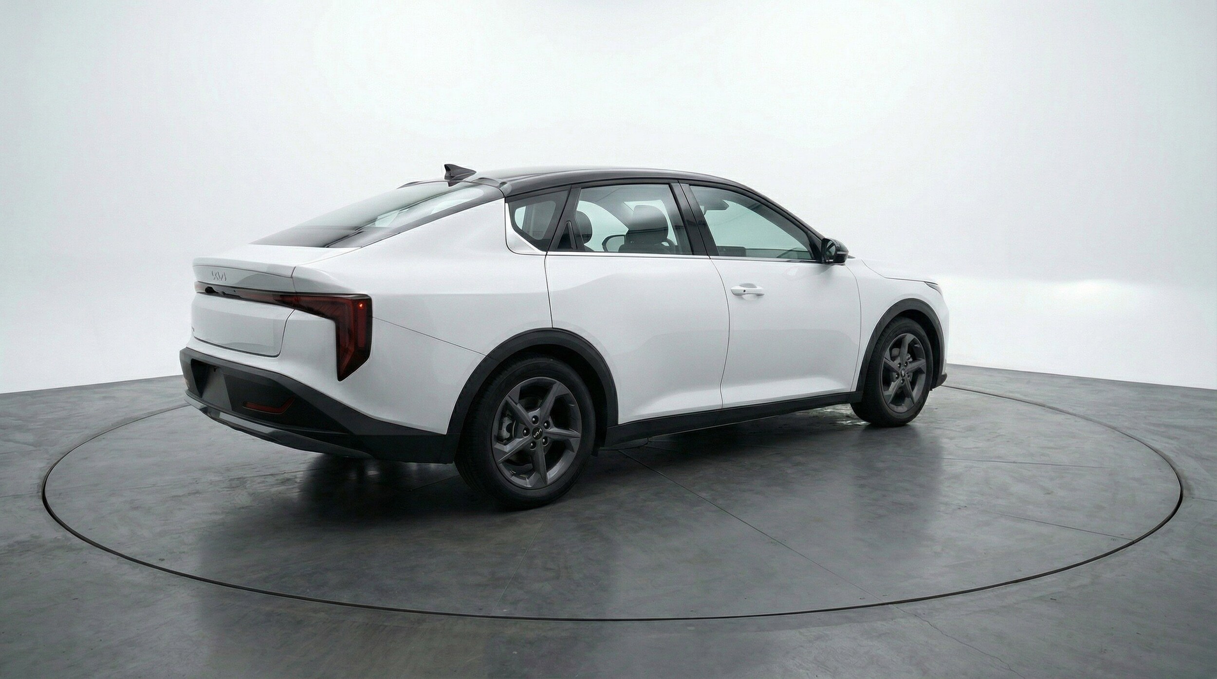 Thumbnail: 2025 Kia K4 - 9