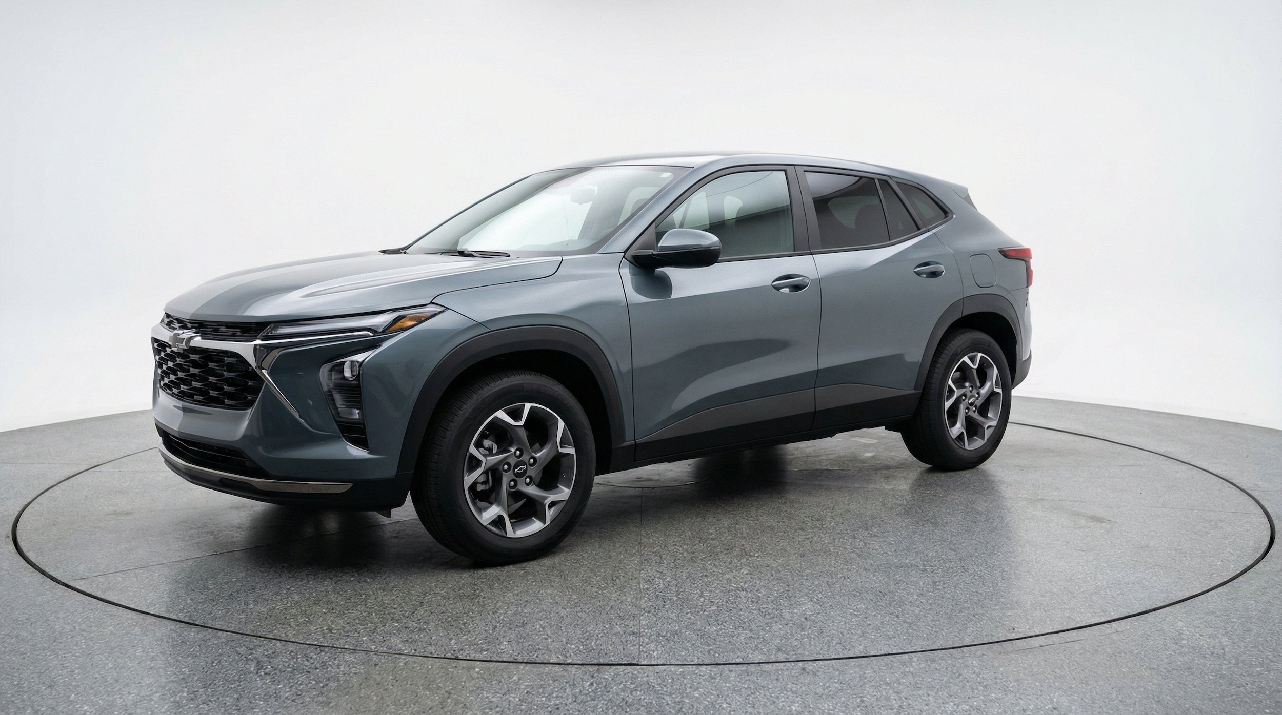 Thumbnail: 2025 Chevrolet Trax - 3