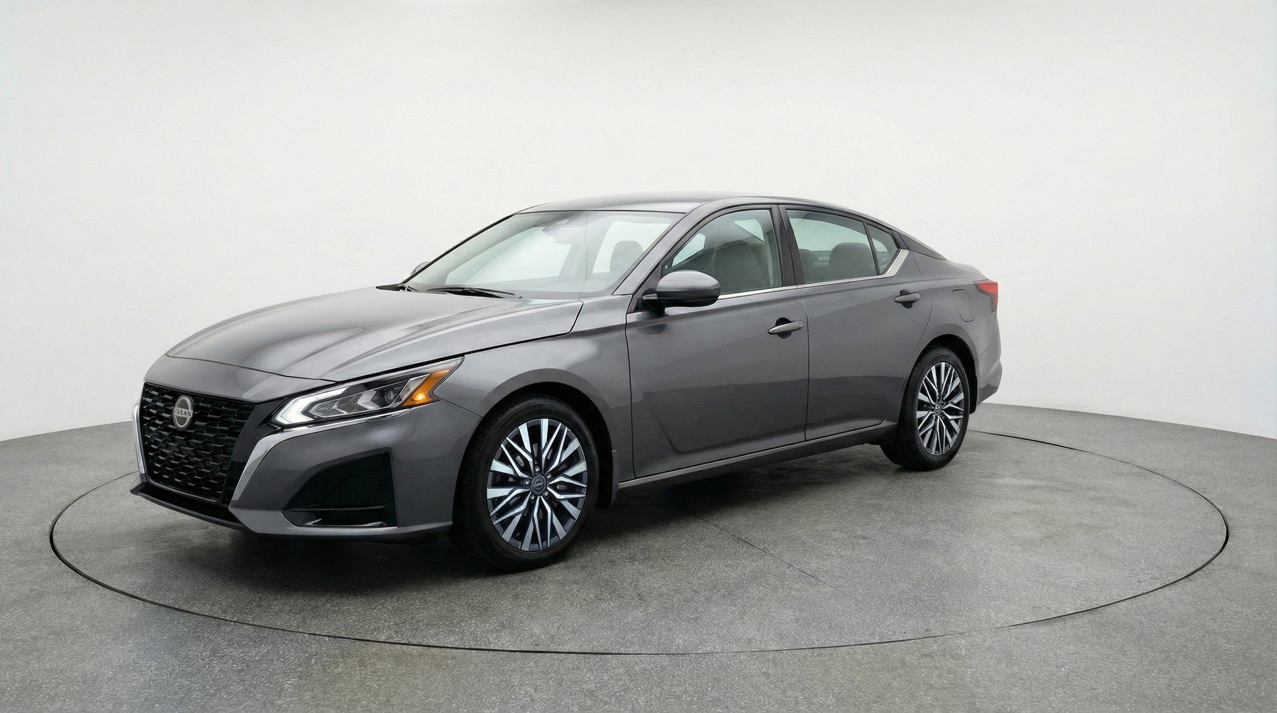 Thumbnail: 2025 Nissan Altima - 3
