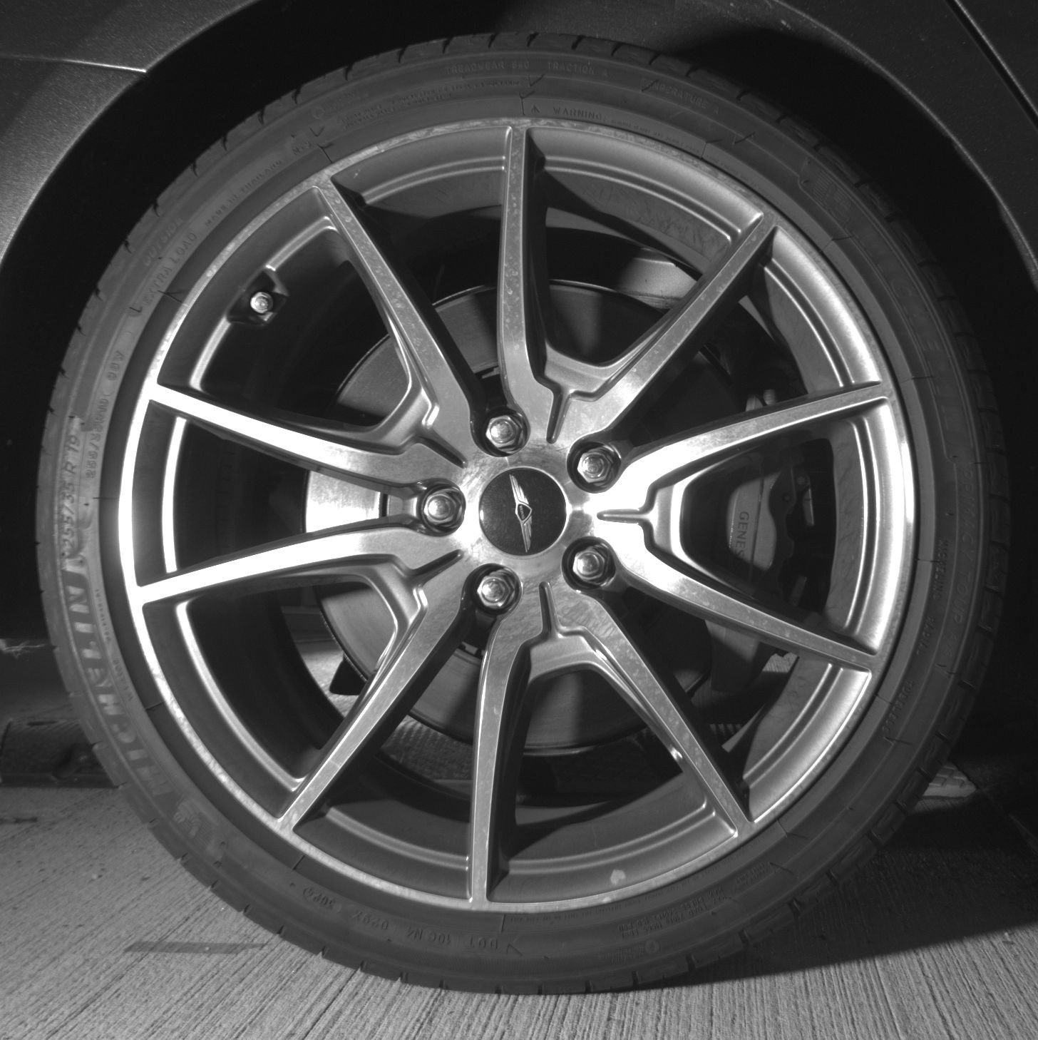 Thumbnail: 2025 Genesis G70 - 15