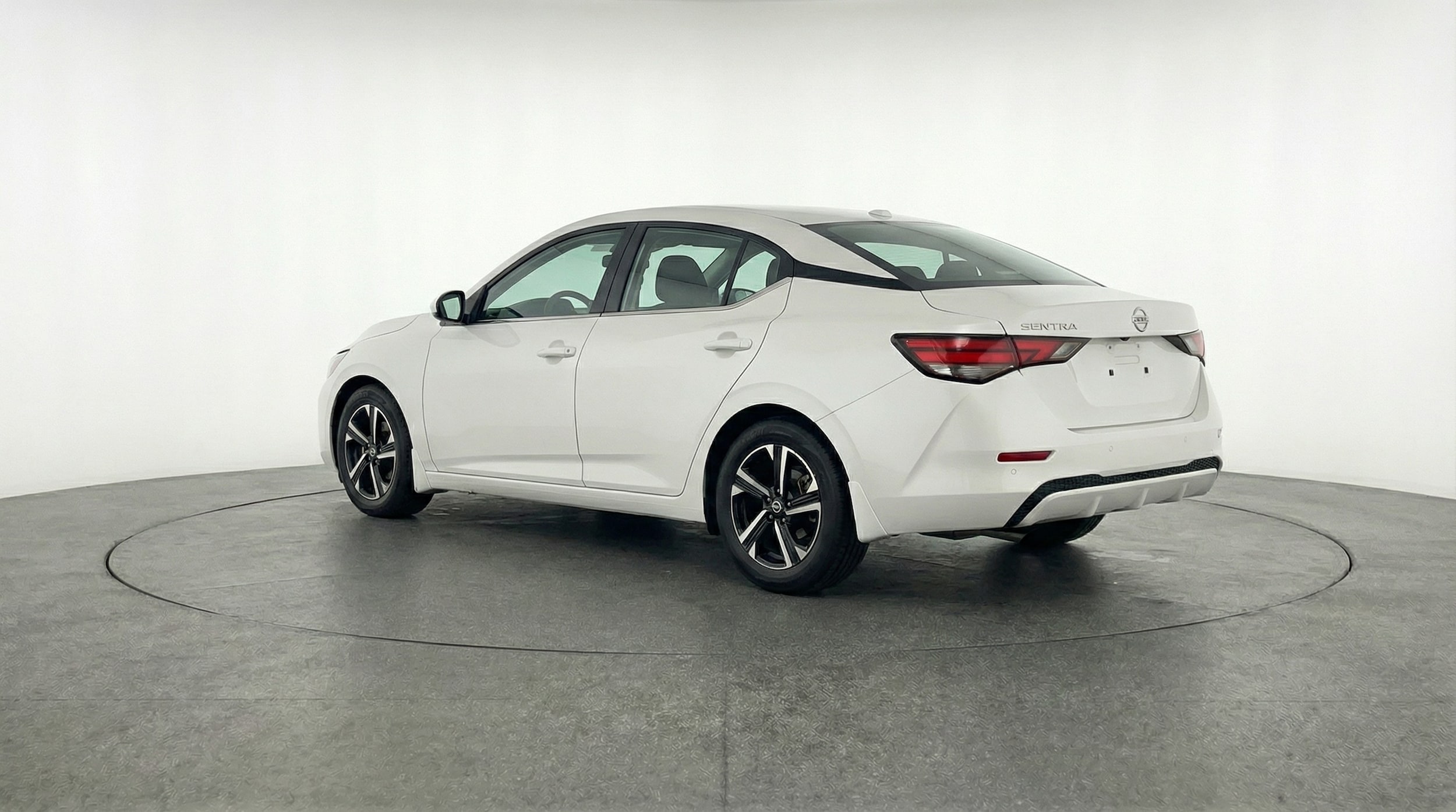 Thumbnail: 2025 Nissan Sentra - 5