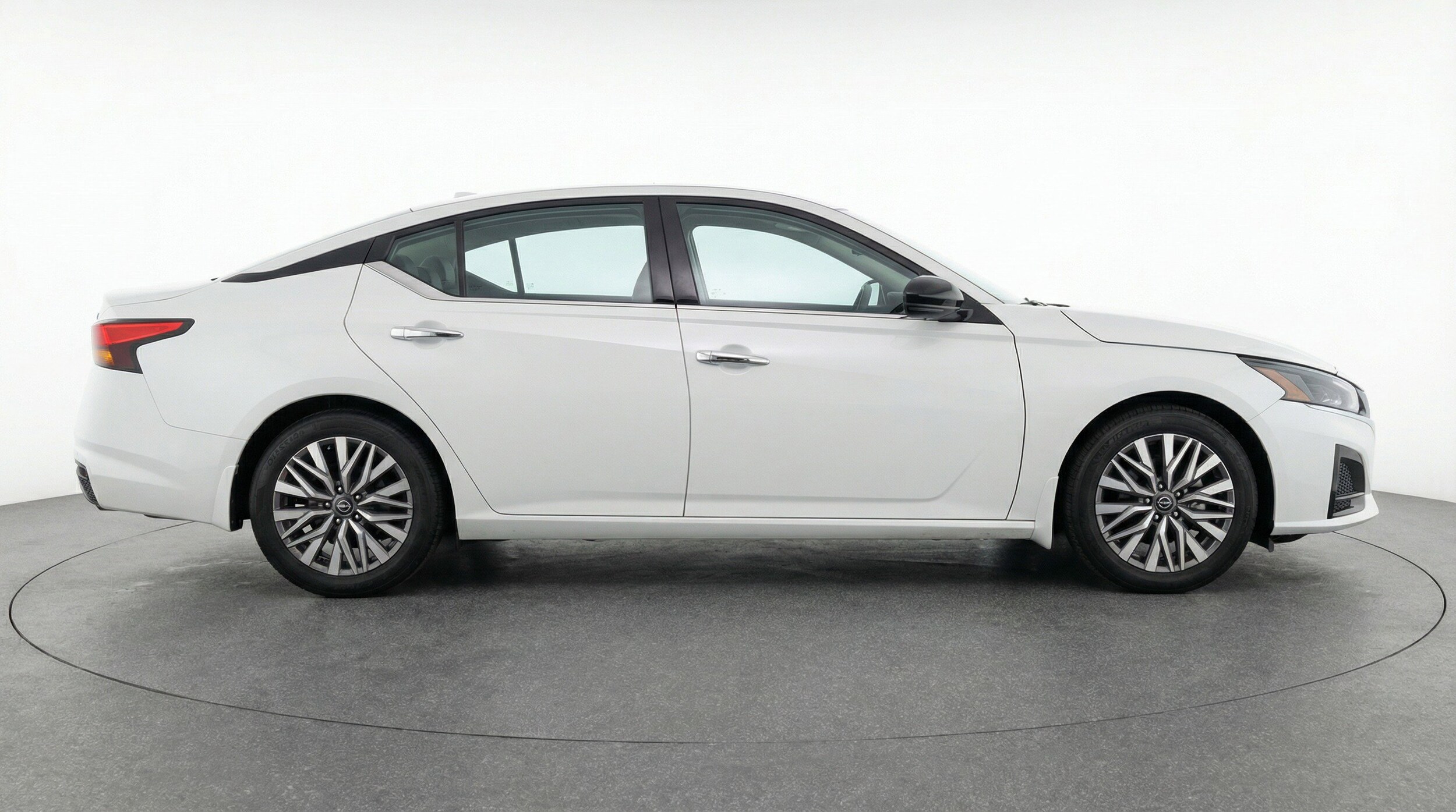 Thumbnail: 2025 Nissan Altima - 11