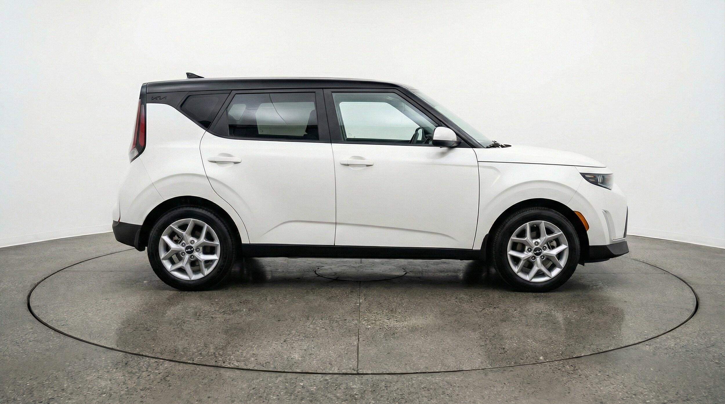 Thumbnail: 2025 Kia Soul - 11