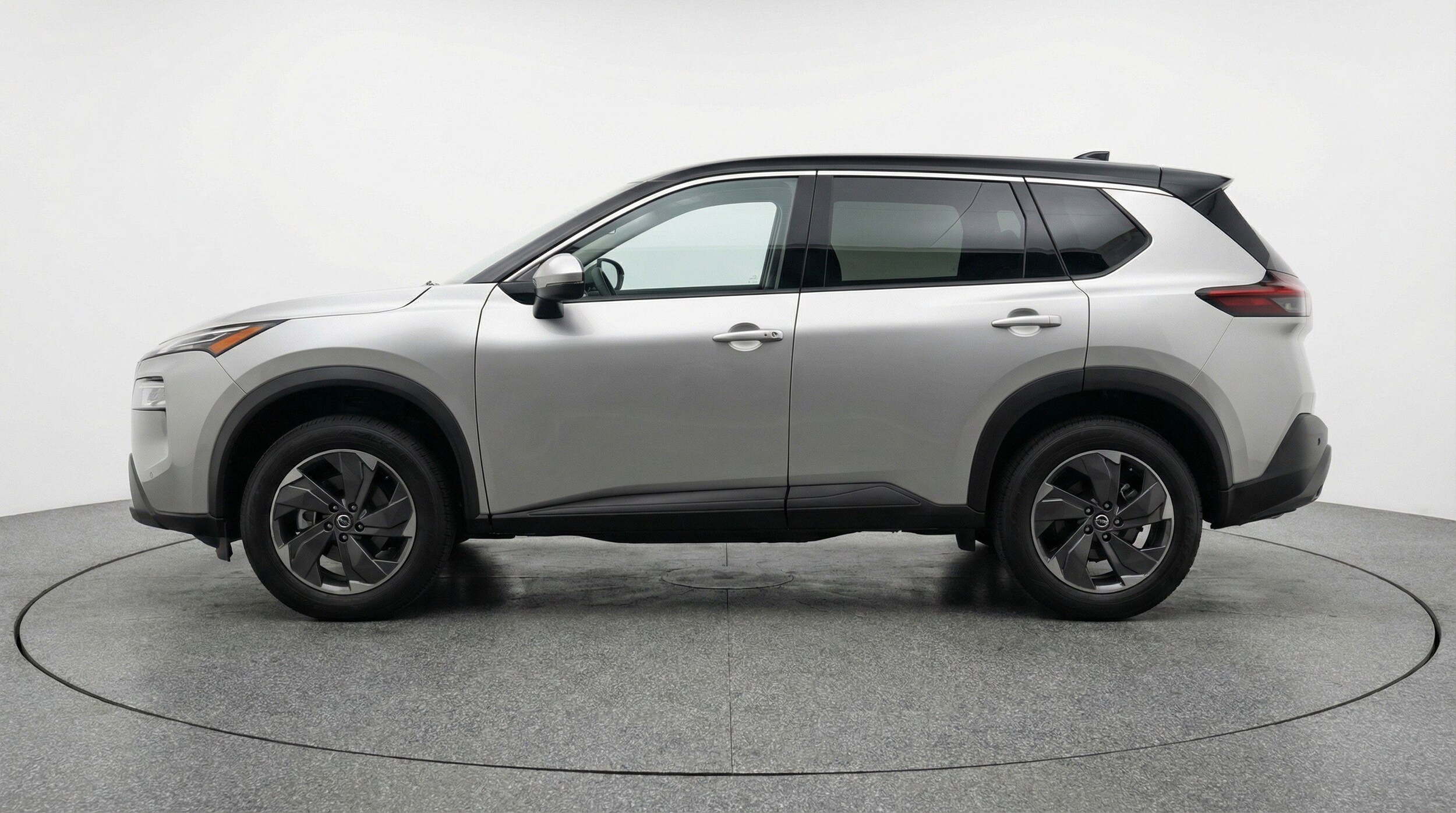 Thumbnail: 2025 Nissan Rogue - 5