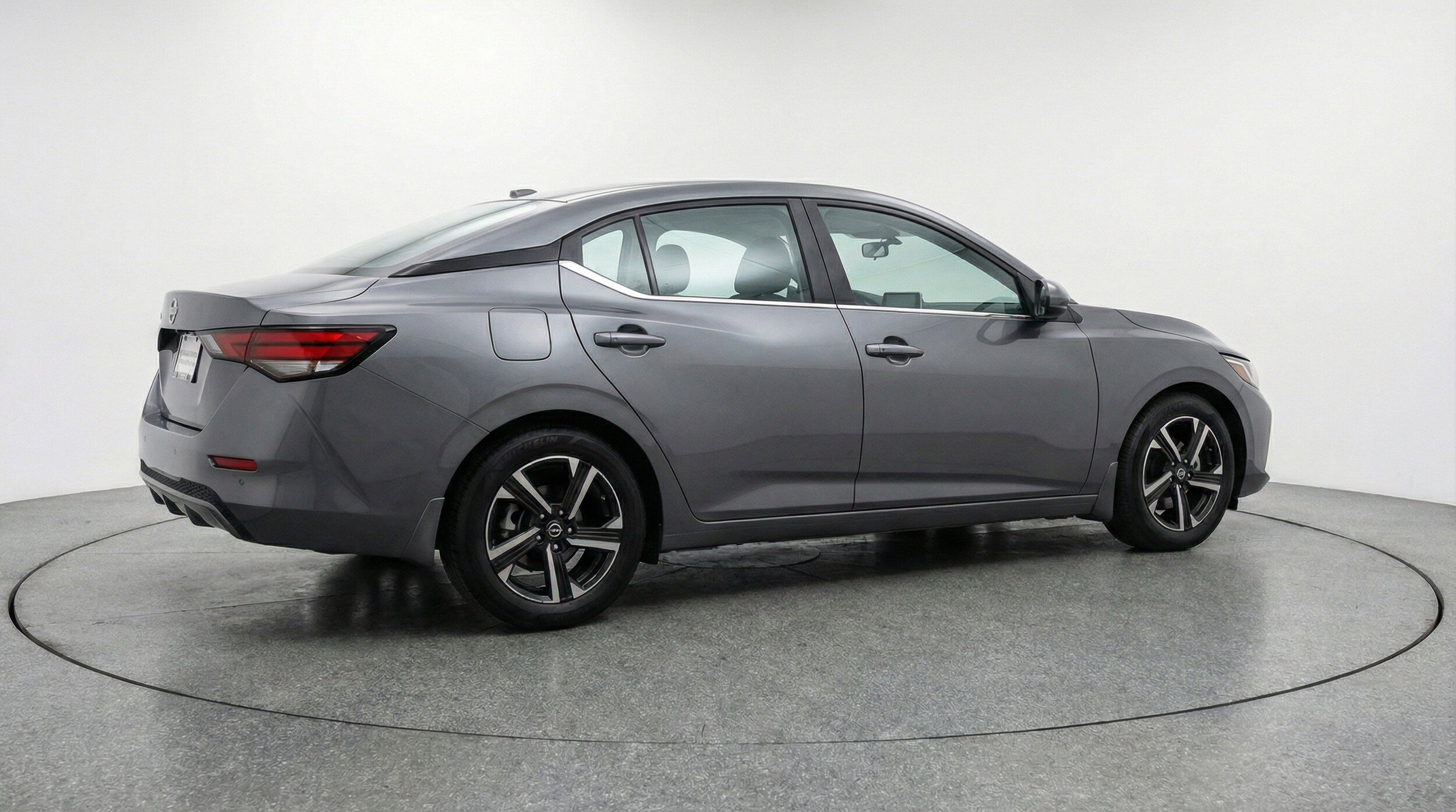 Thumbnail: 2025 Nissan Sentra - 9