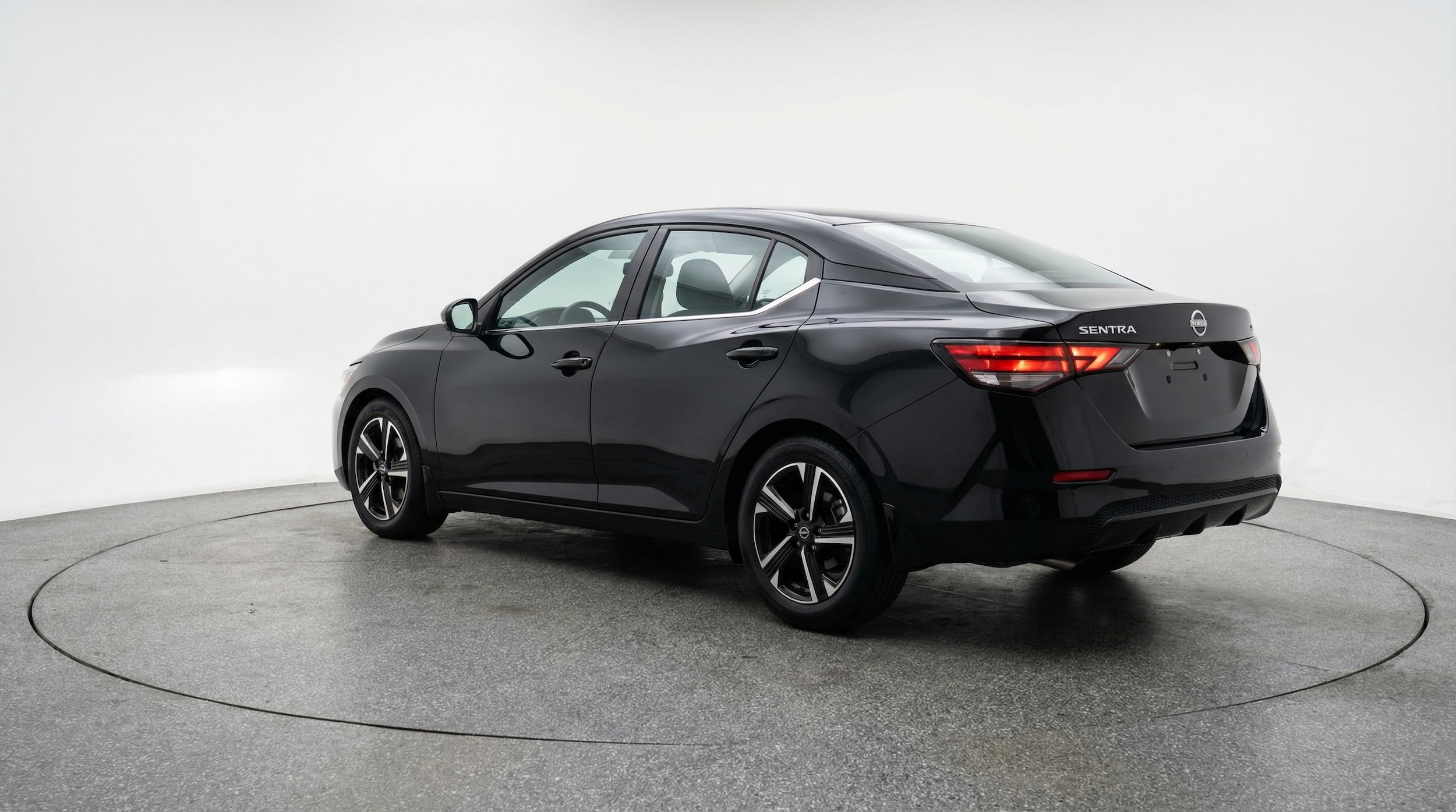 Thumbnail: 2025 Nissan Sentra - 5