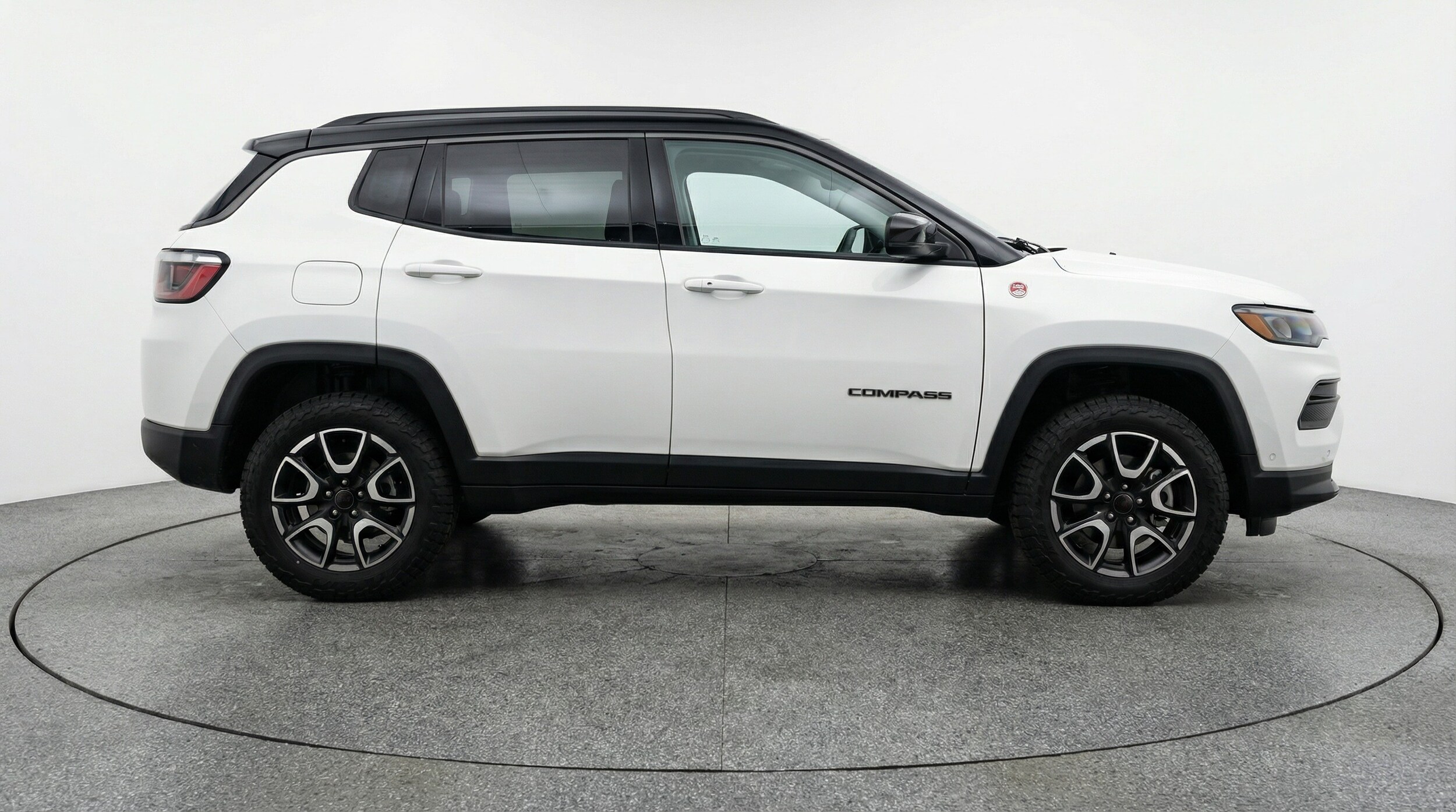 Thumbnail: 2025 Jeep Compass - 8