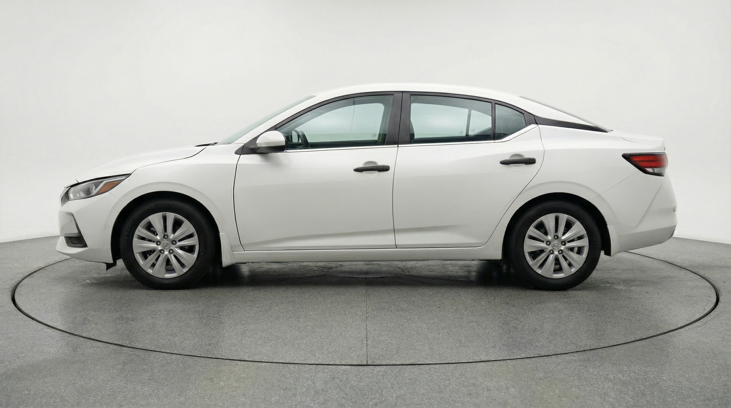 Thumbnail: 2025 Nissan Sentra - 4