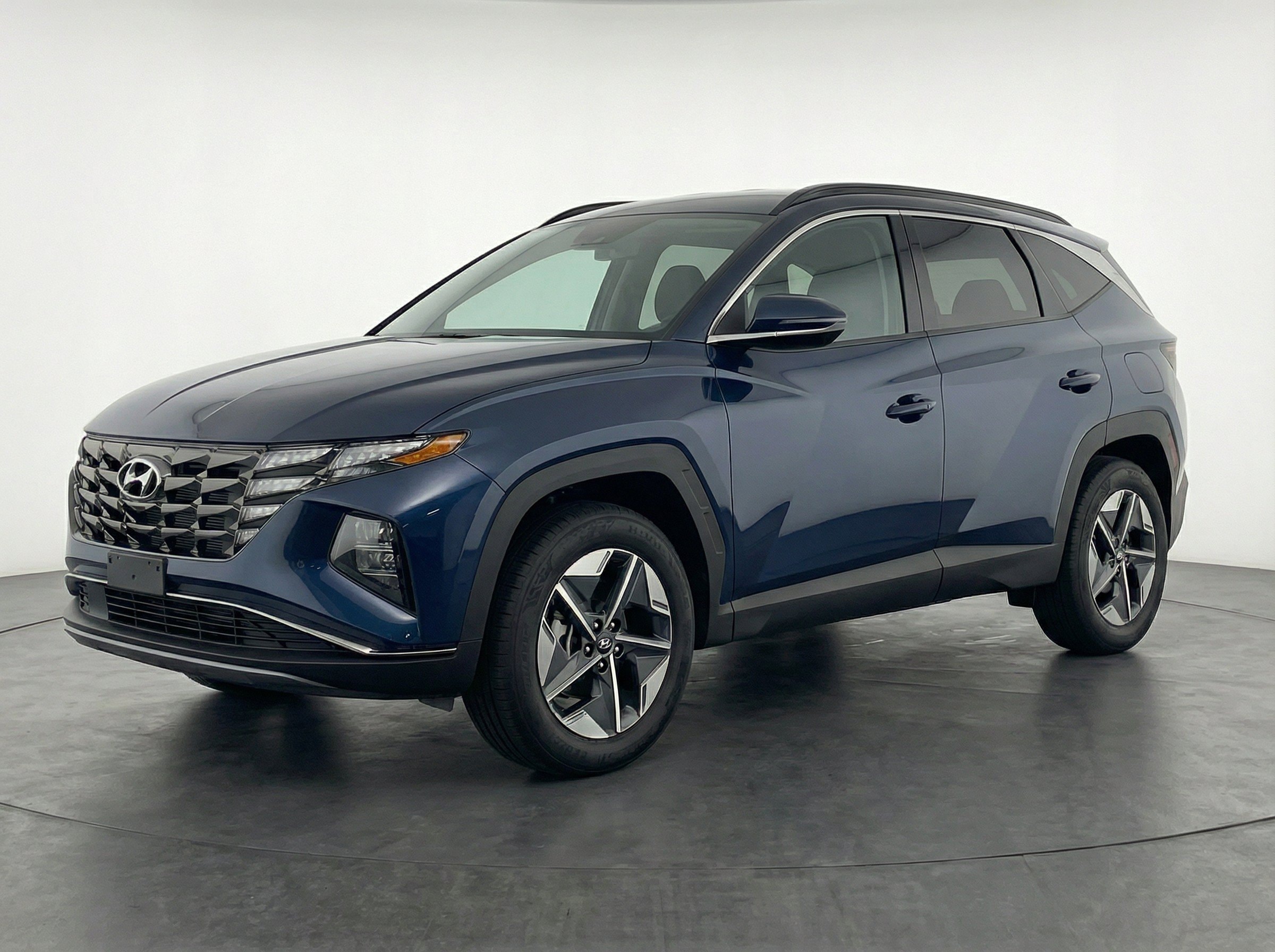 Thumbnail: 2026 Hyundai Tucson - 3