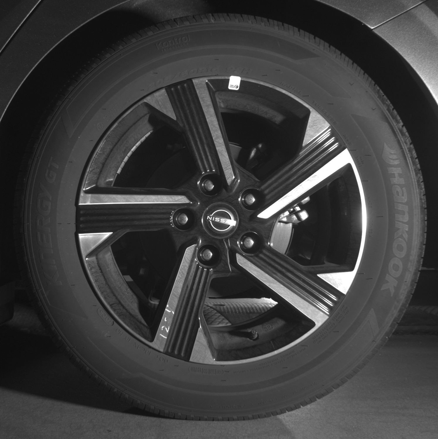 Thumbnail: 2025 Nissan Sentra - 14