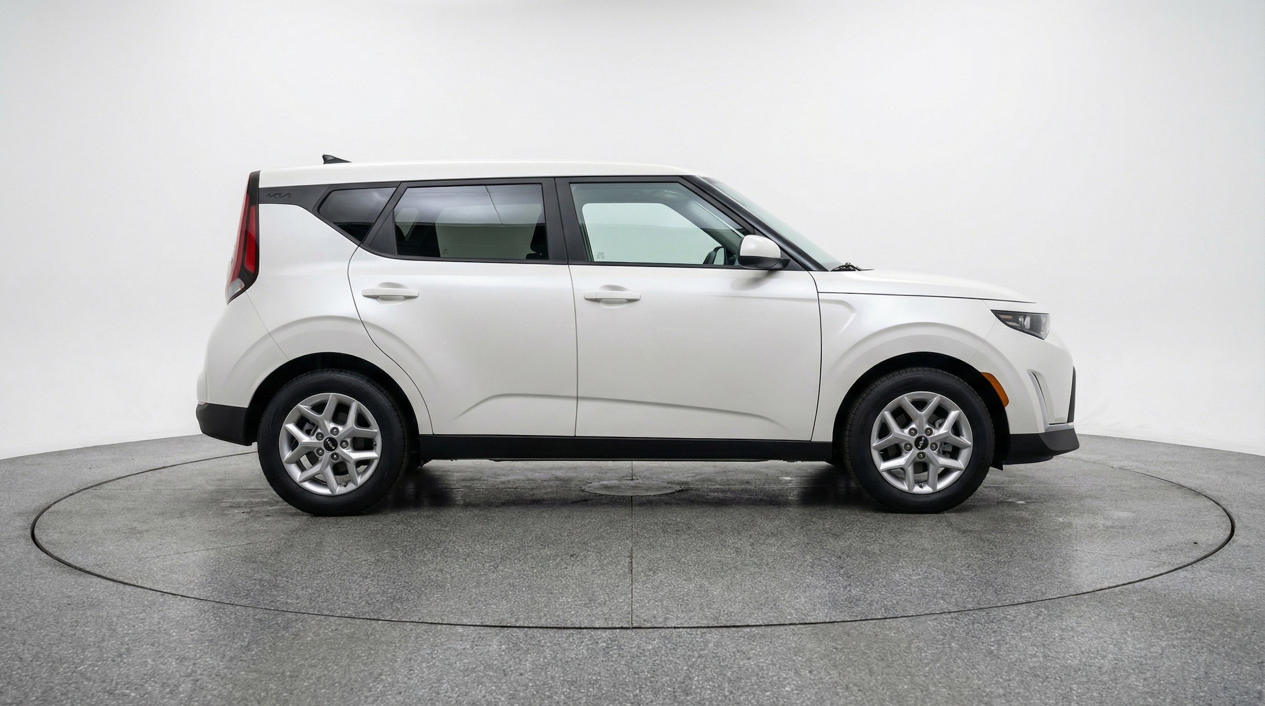 Thumbnail: 2025 Kia Soul - 11