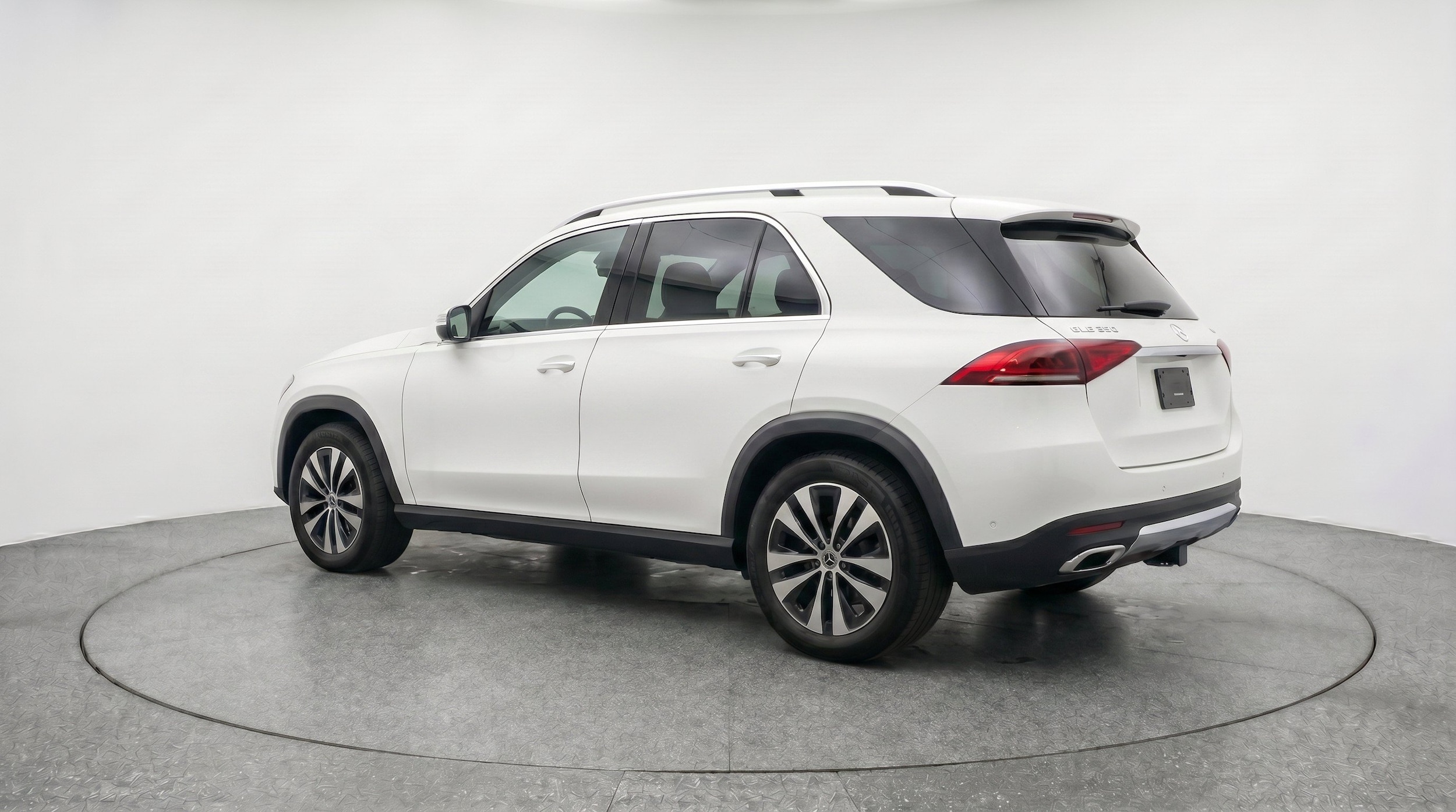 Thumbnail: 2026 Mercedes-Benz GLE - 6