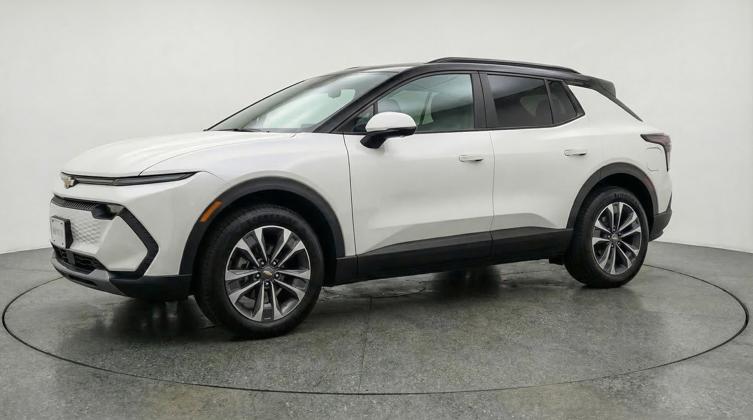 Thumbnail: 2025 Chevrolet Equinox - 3