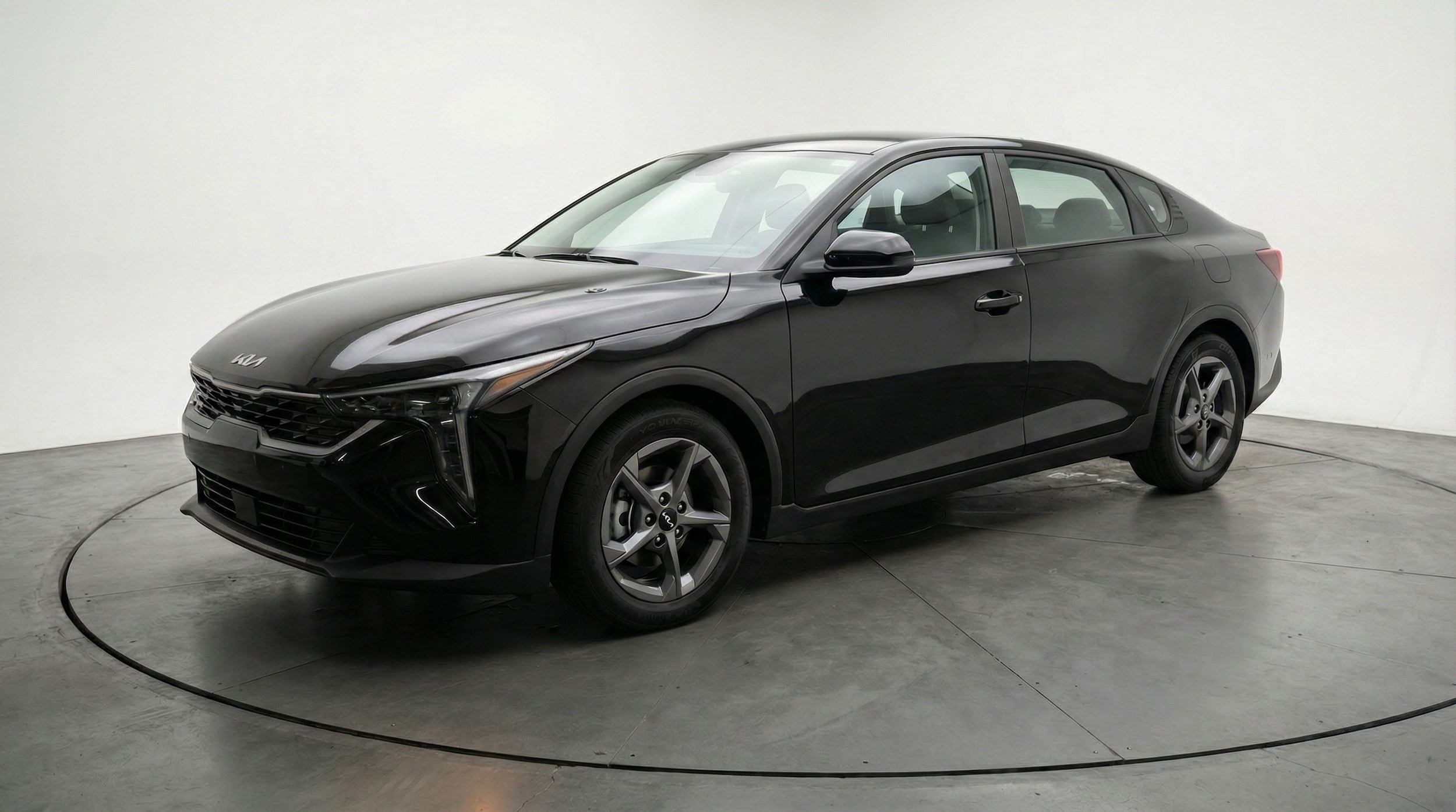 Thumbnail: 2025 Kia K4 - 3