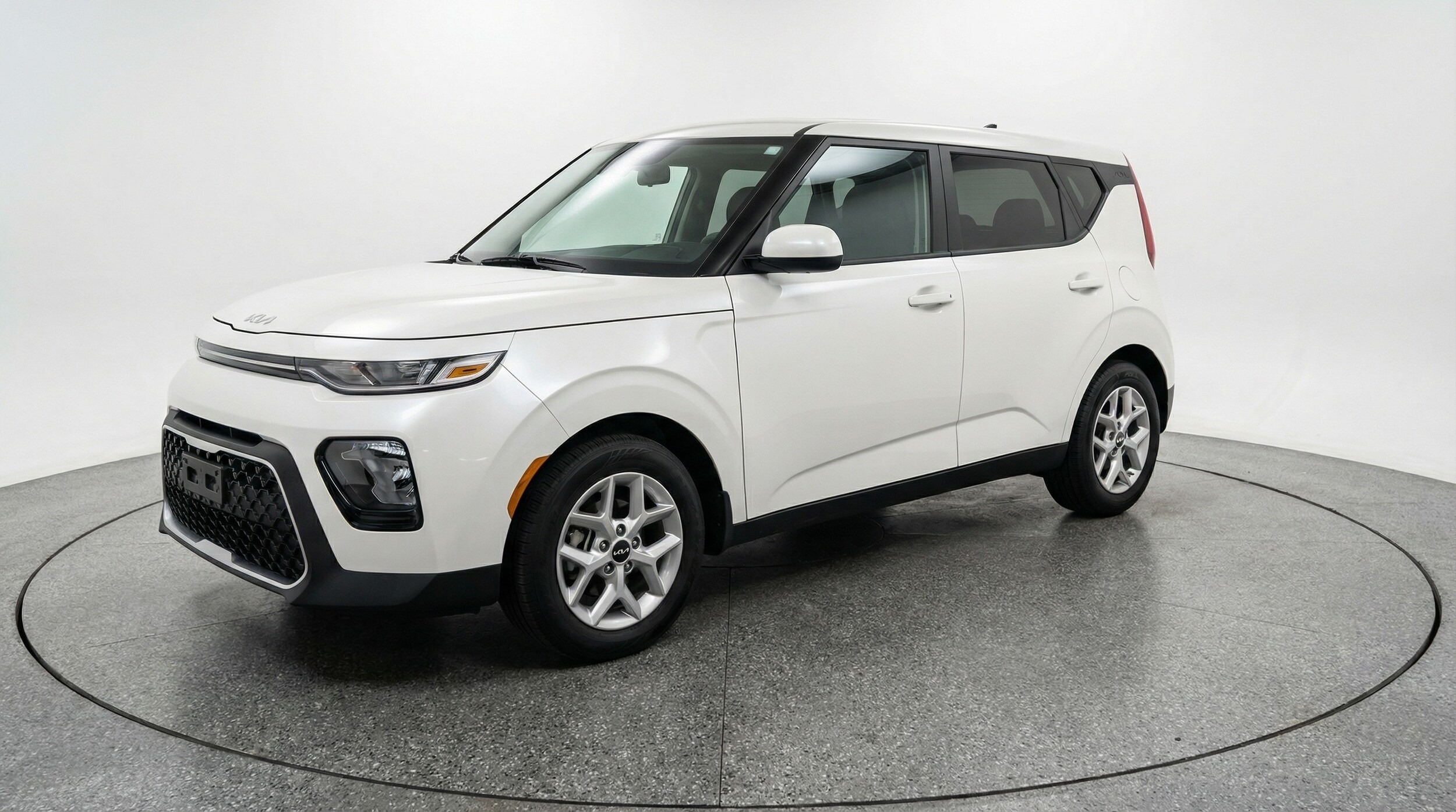 Thumbnail: 2025 Kia Soul - 3