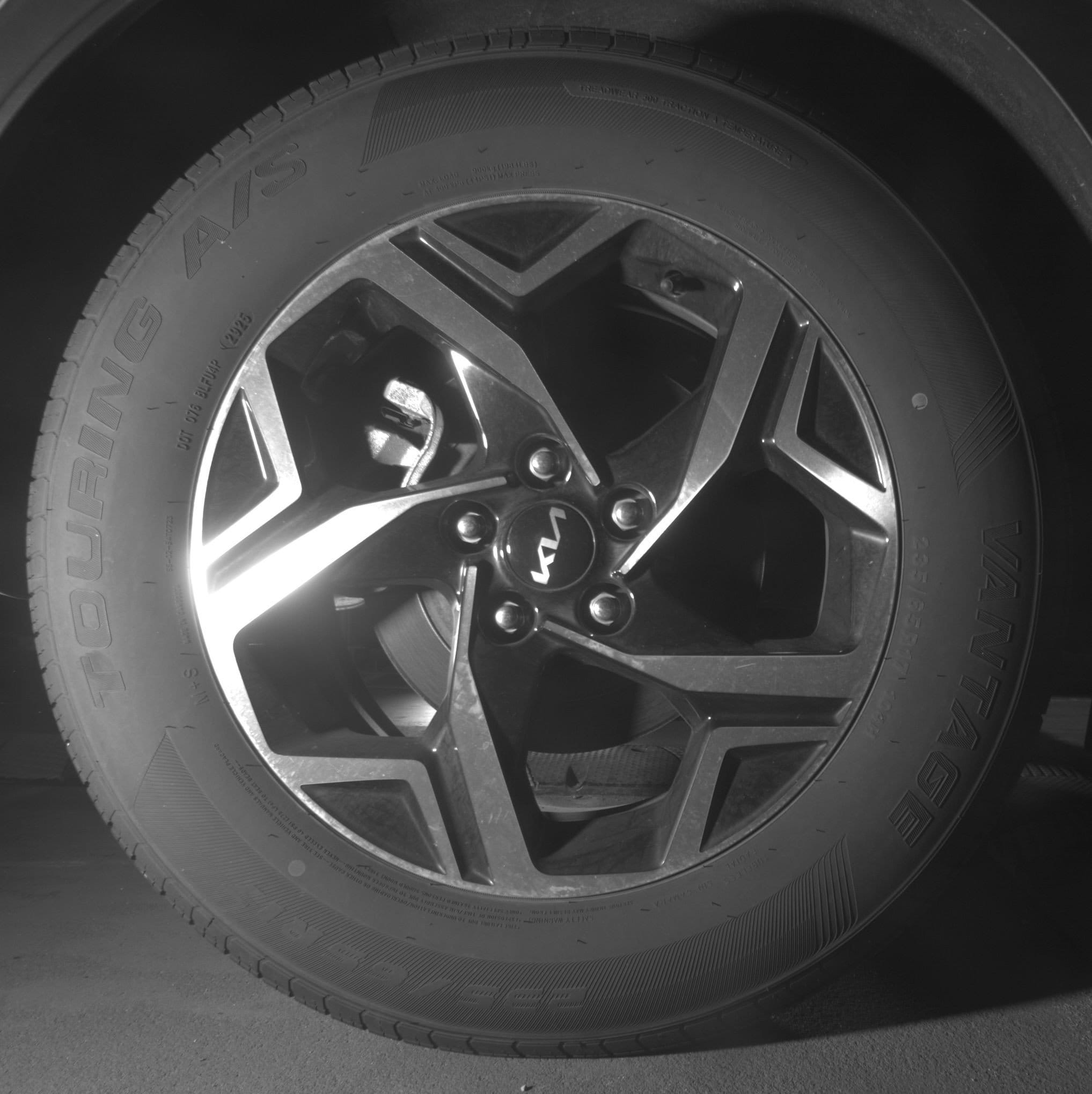 Thumbnail: 2025 Kia Sportage - 15