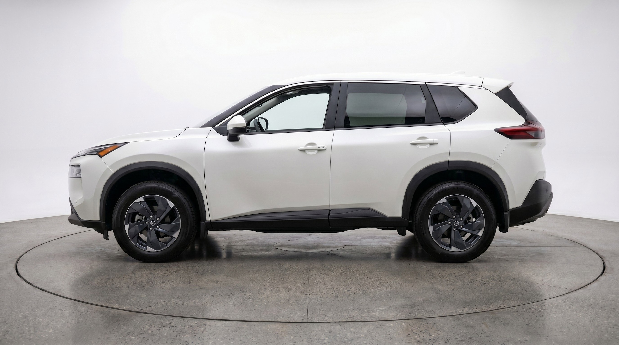 Thumbnail: 2025 Nissan Rogue - 5