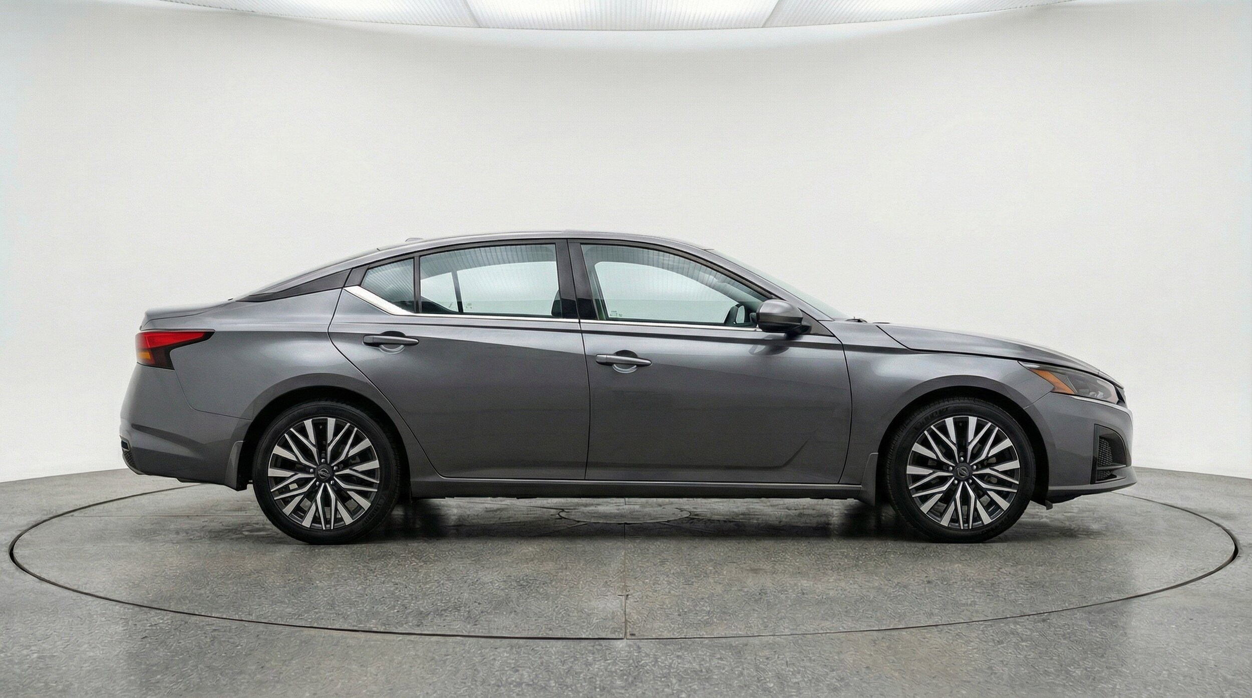 Thumbnail: 2025 Nissan Altima - 11