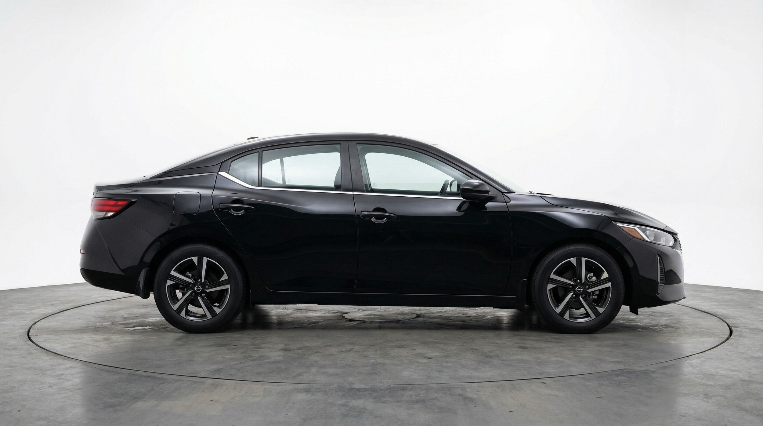 Thumbnail: 2025 Nissan Sentra - 8