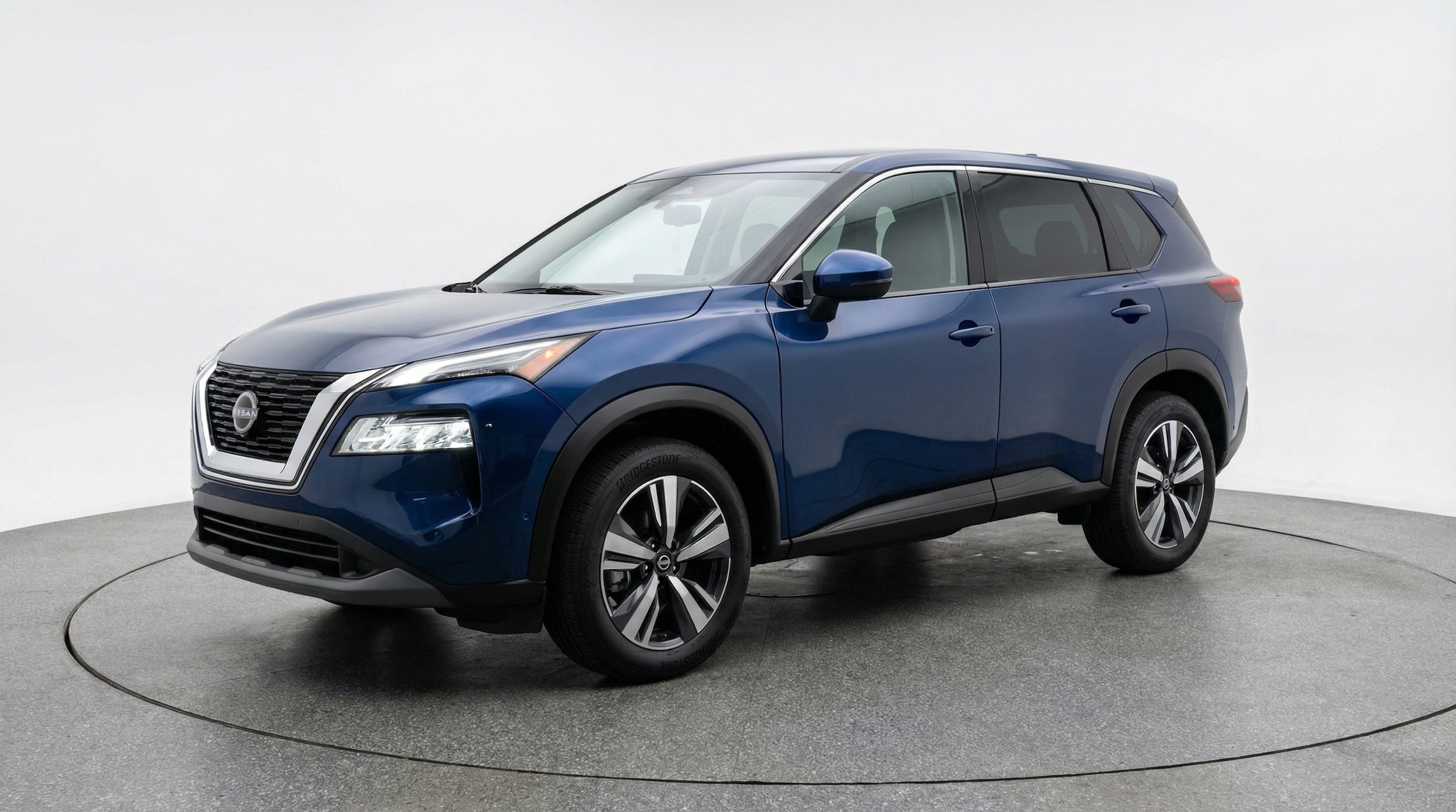 Thumbnail: 2026 Nissan Rogue - 3