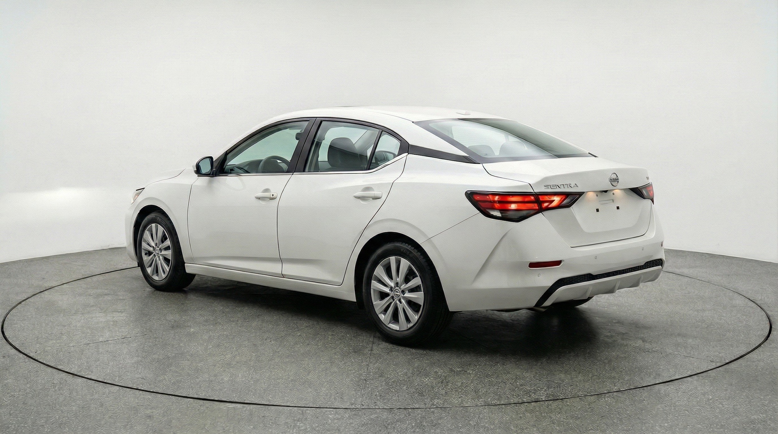 Thumbnail: 2025 Nissan Sentra - 6