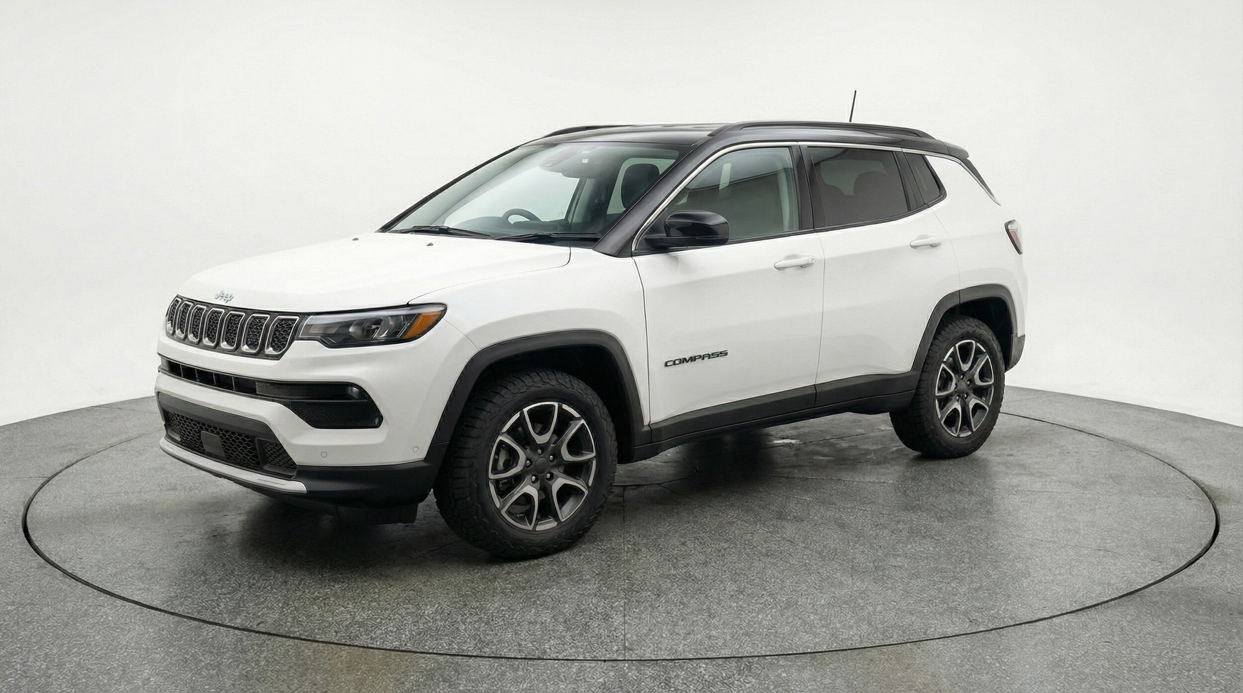 Thumbnail: 2025 Jeep Compass - 3